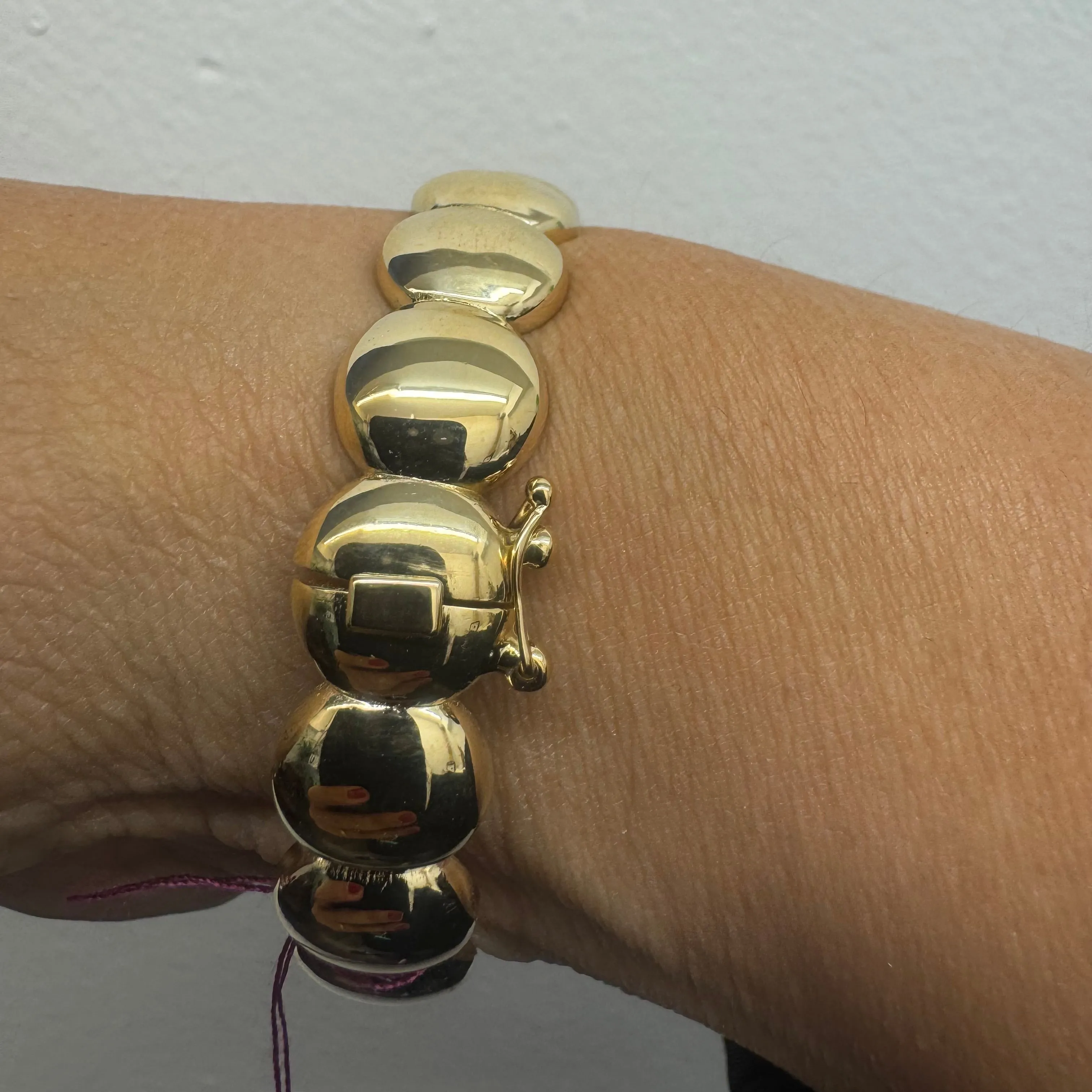 14K gold bracelet set with bold, rounded links