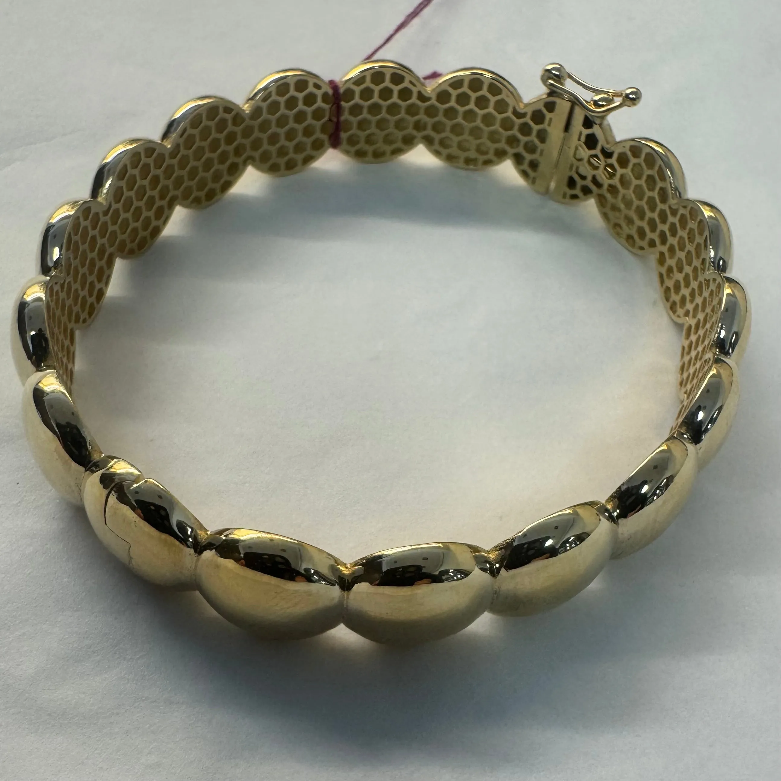 14K gold bracelet set with bold, rounded links