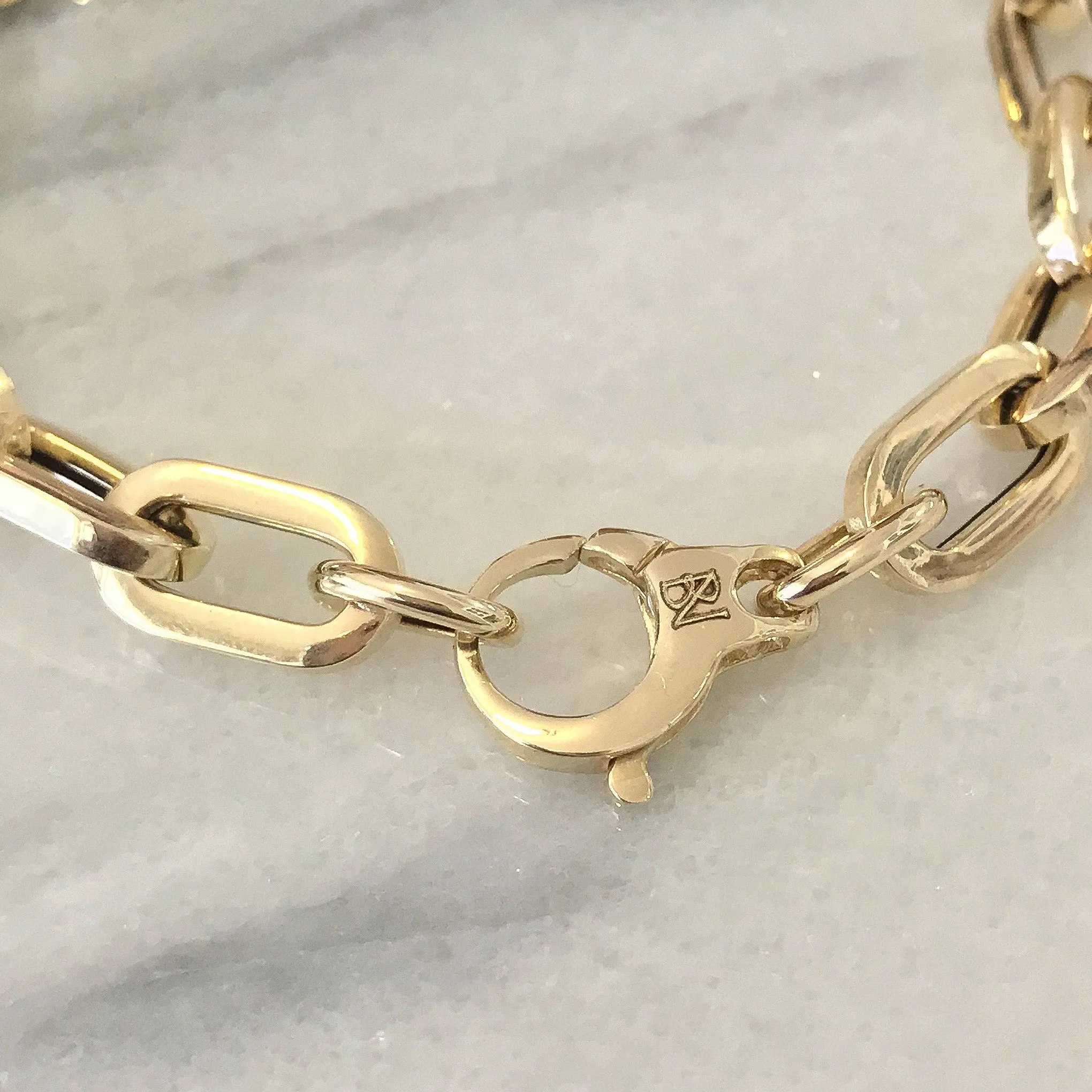 14K Gold Thick Flat Oval Link Bracelet, Large Size Links