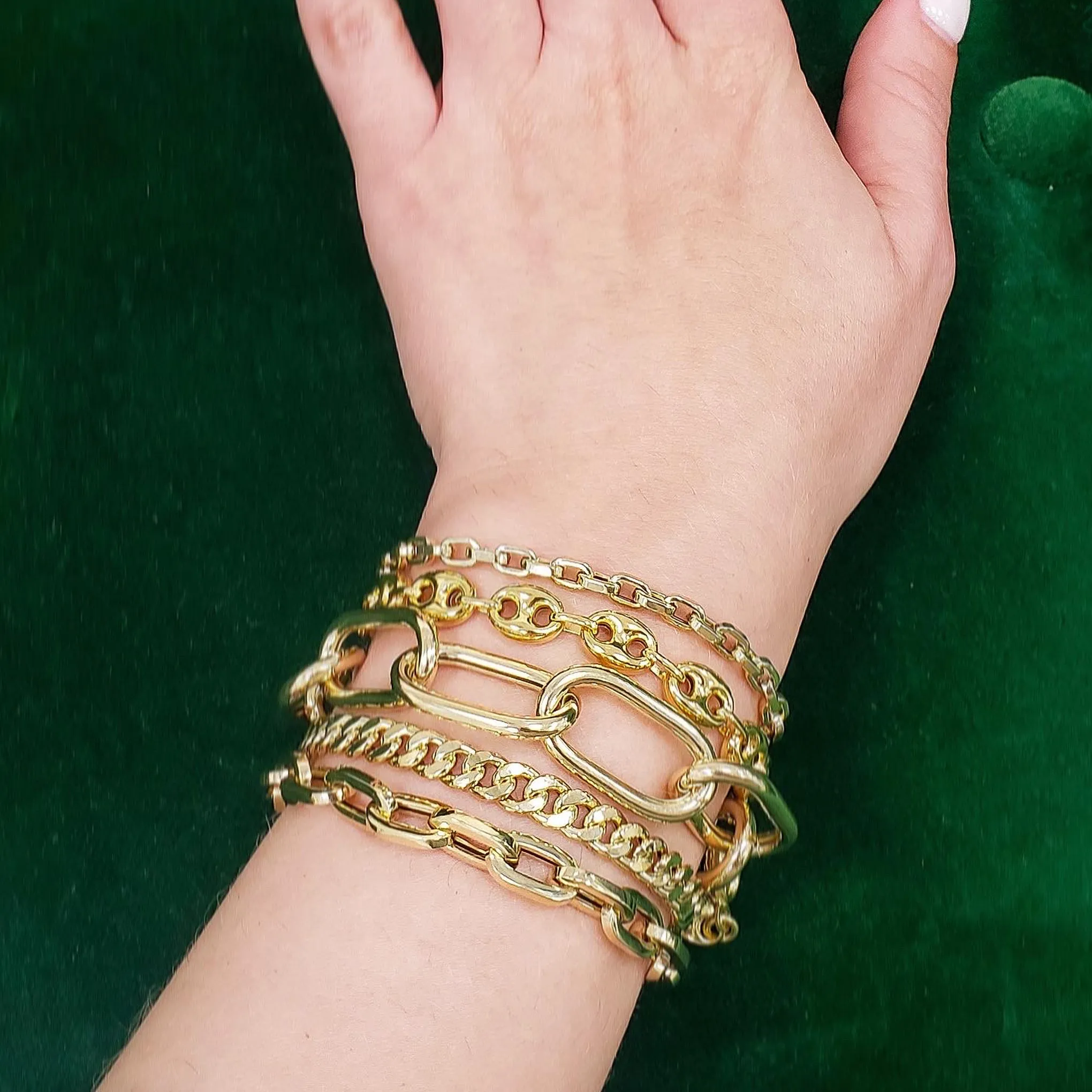 14K Gold Thick Flat Oval Link Bracelet, Large Size Links