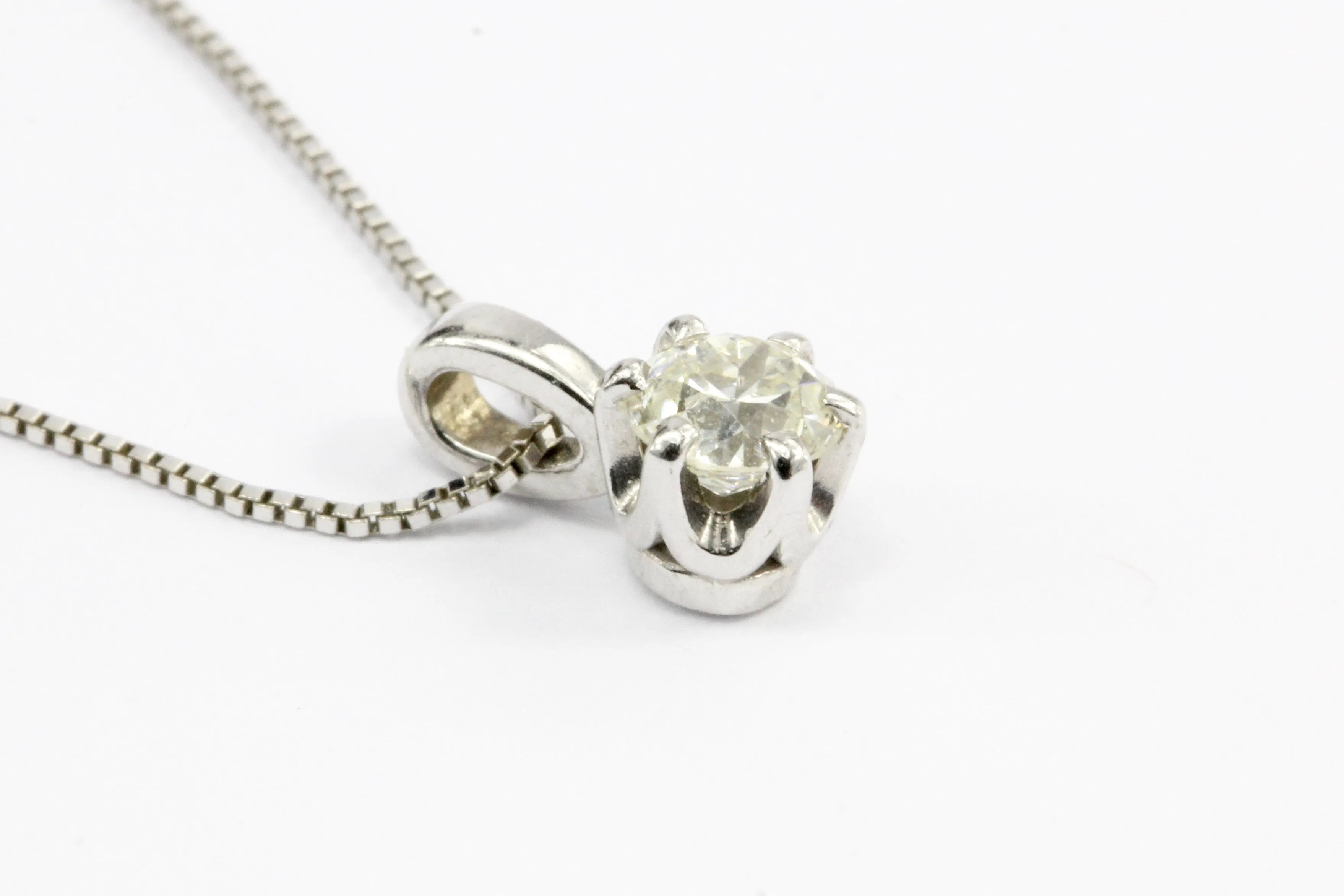 14K White Gold .30 CT Diamond Solitaire Pendant