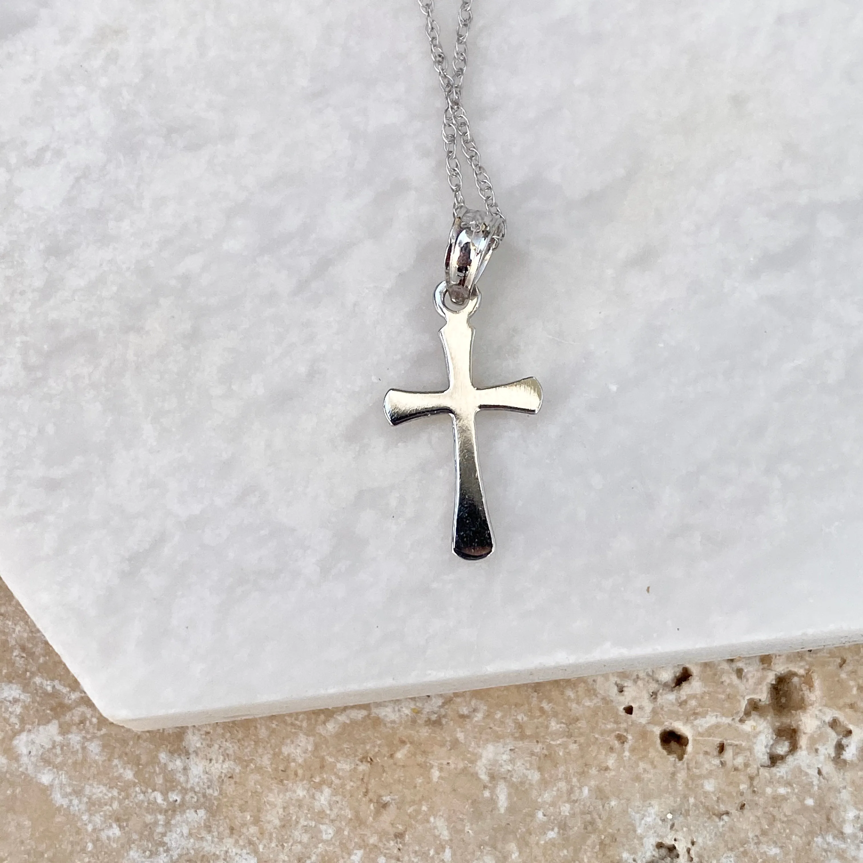 14KT White Gold Beveled Cross Pendant Necklace
