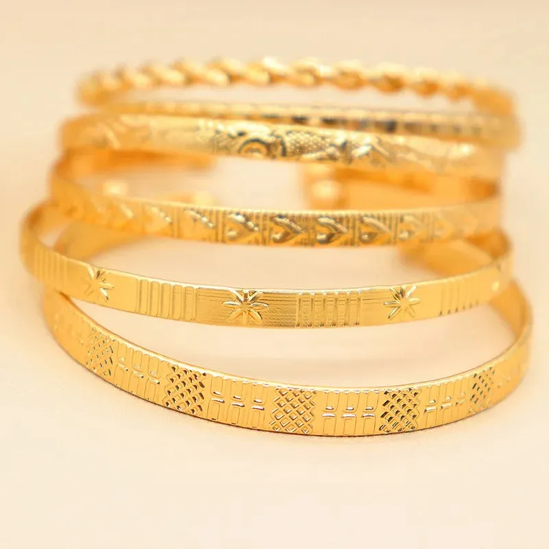 7 Pcs/Set Bohemian Vintage Metal Gold Peach Heart Geometric Carved Flower Open Bracelets Set for Women Fashion Jewelry Gifts