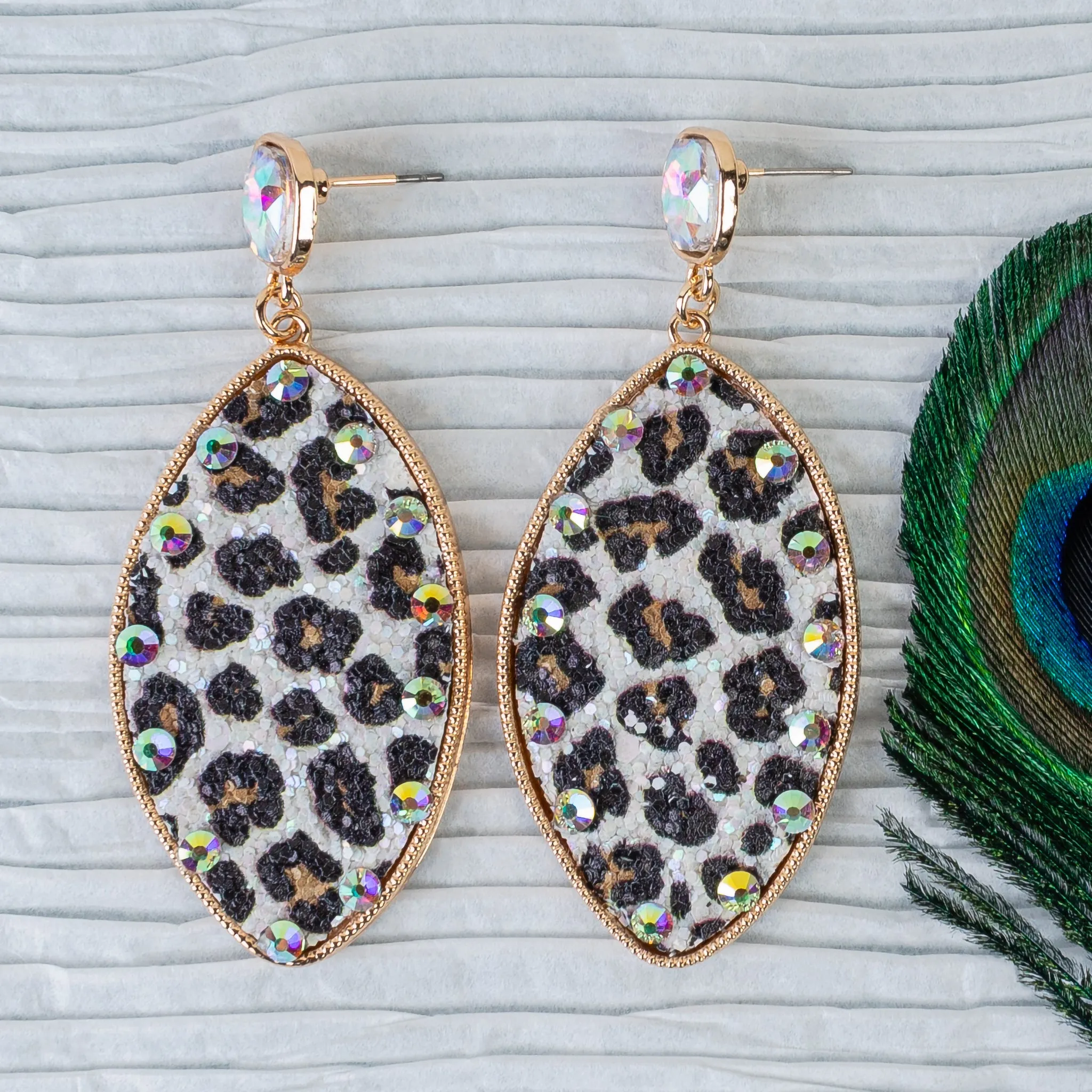 93131 - Glitter Rhinestone Earrings - White Leopard