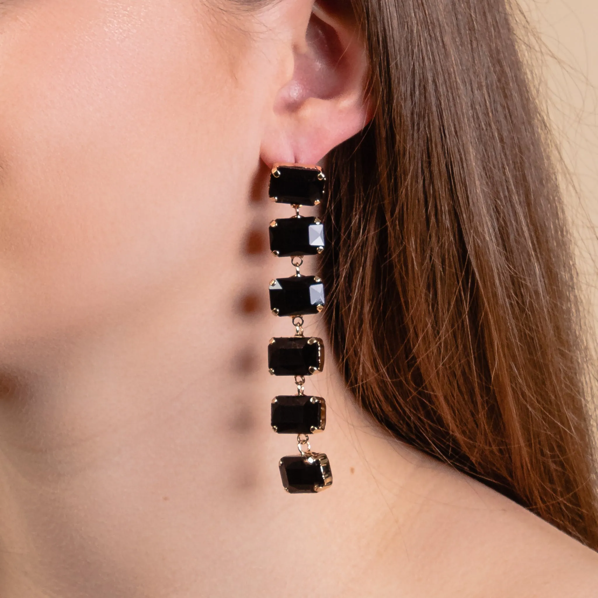 93192 - Crystal Earrings - Black