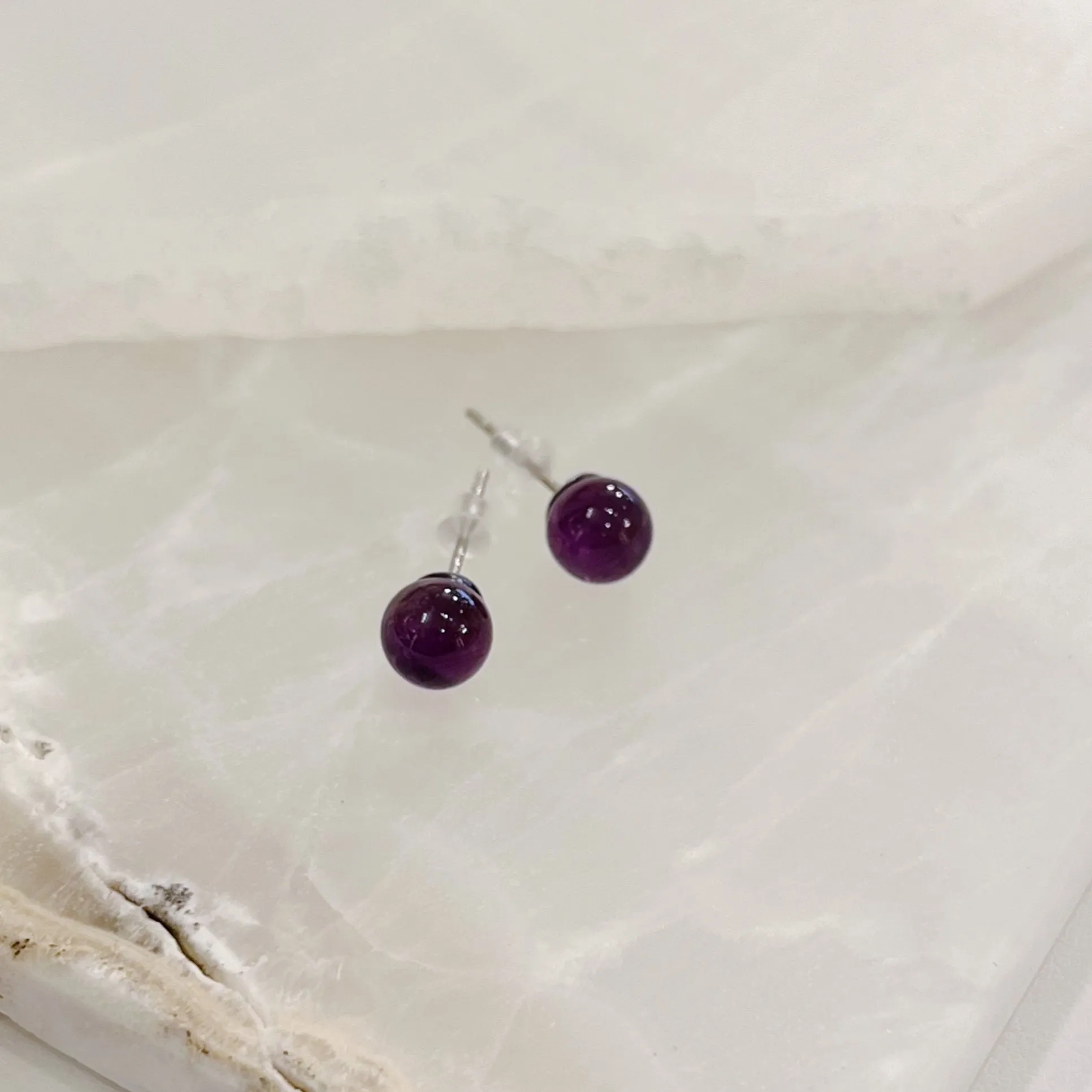 AMETHYST STUD earrings