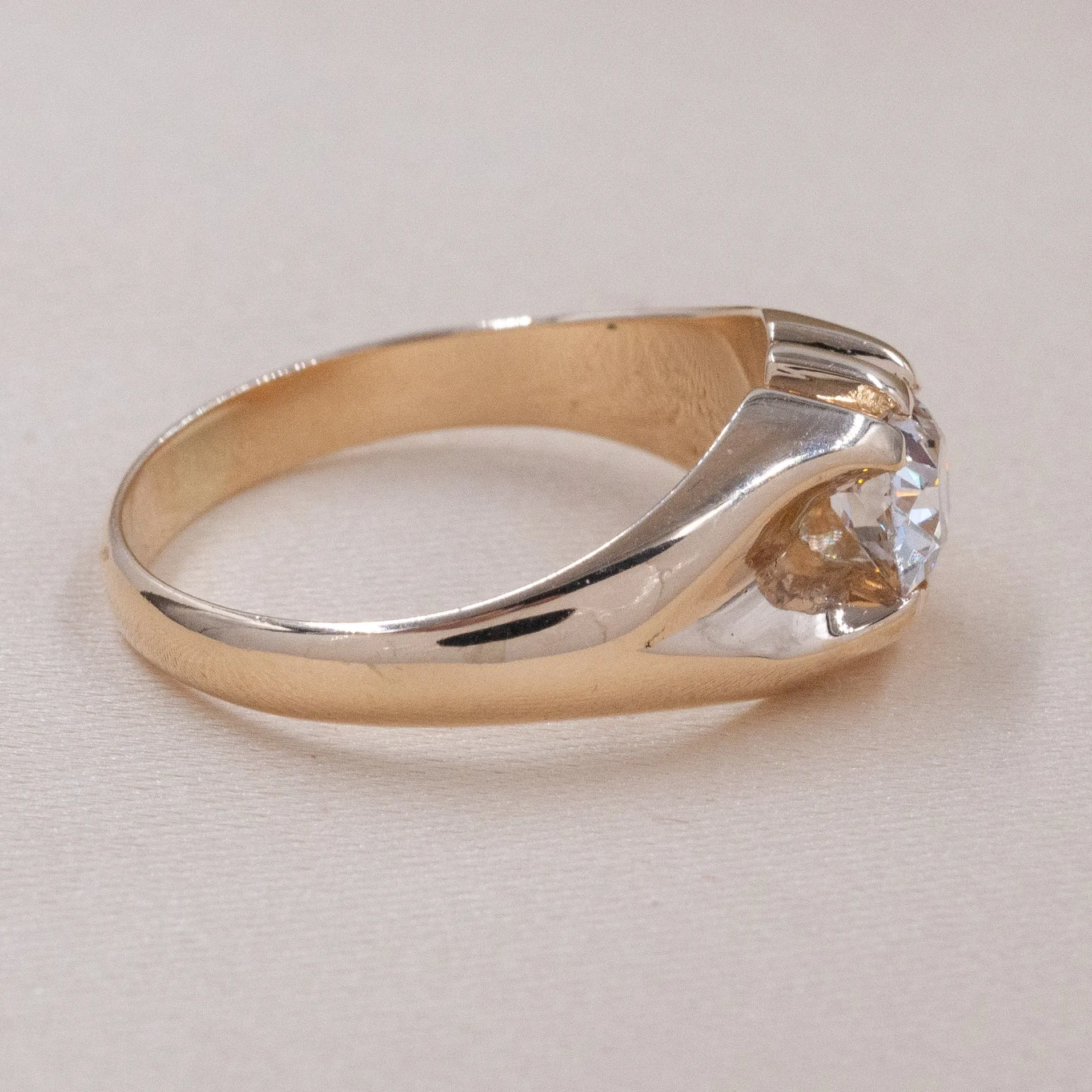 Antique Oval Cut Diamond Belcher c1890