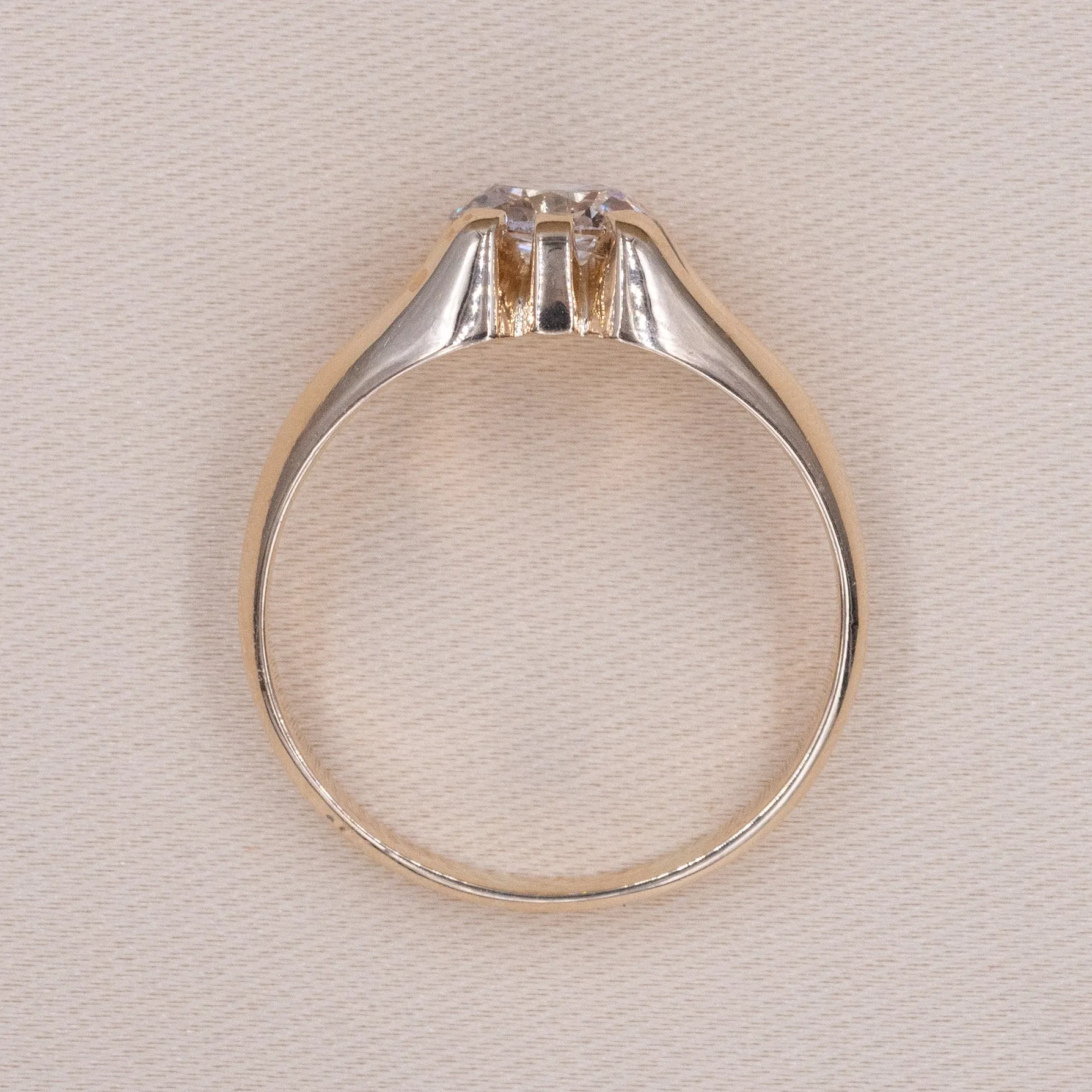 Antique Oval Cut Diamond Belcher c1890