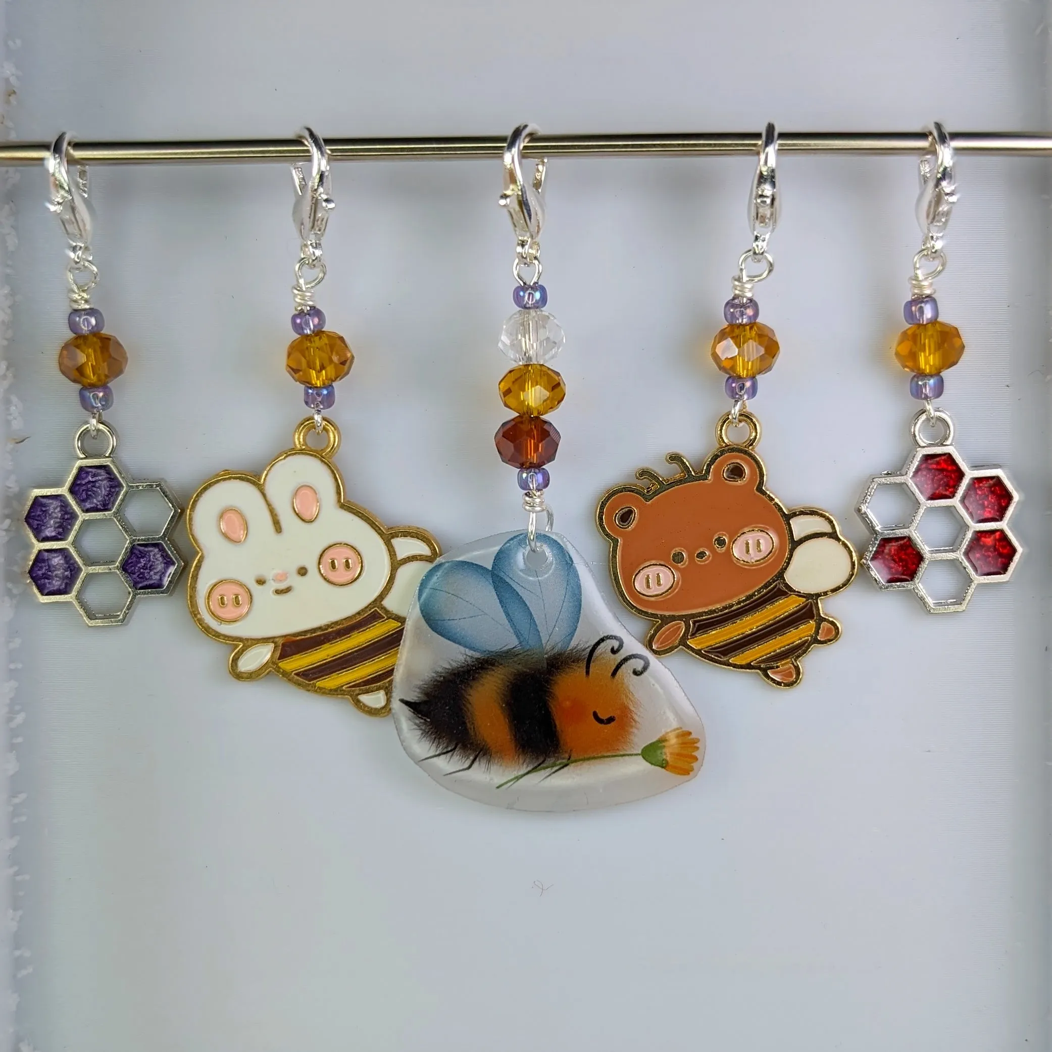 Bee-utiful Earrings & Stitch Markers