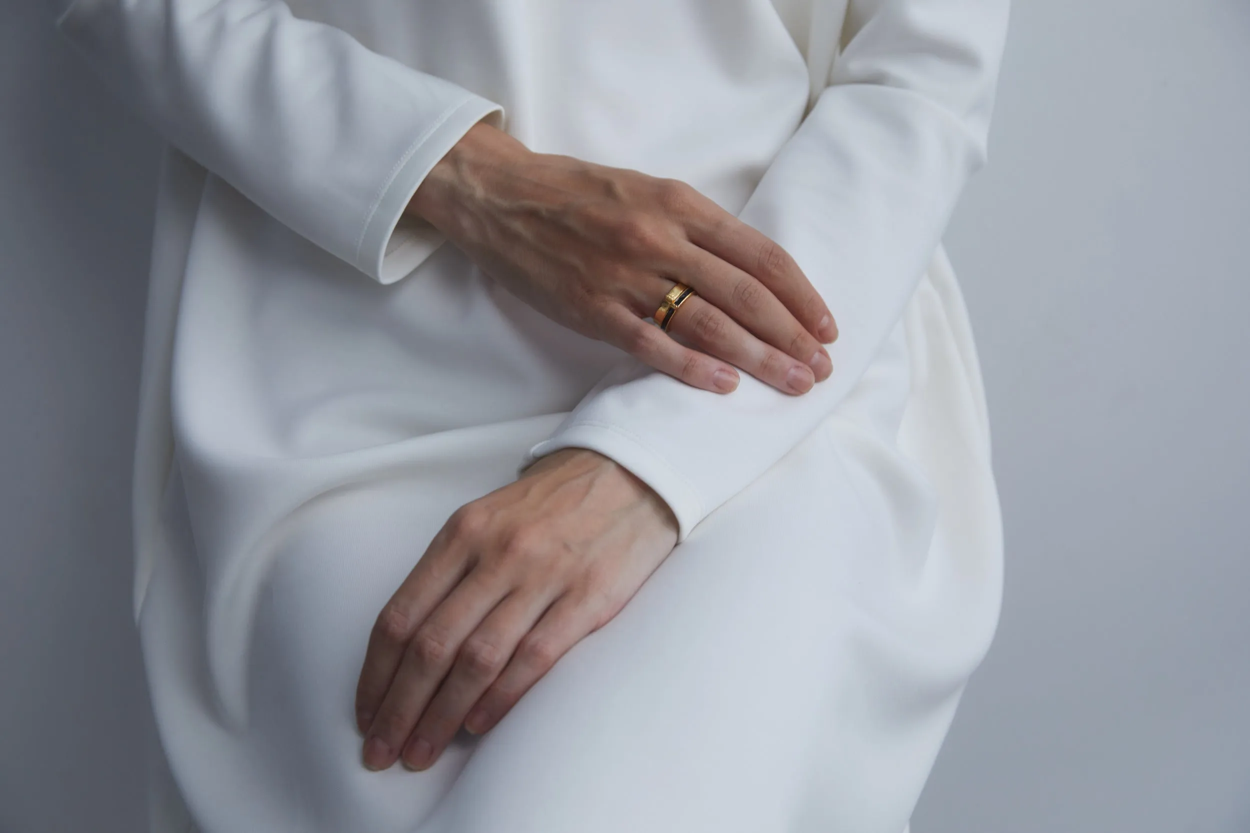 Black Thread Ring