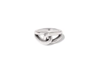 Brighton interlock curve ring