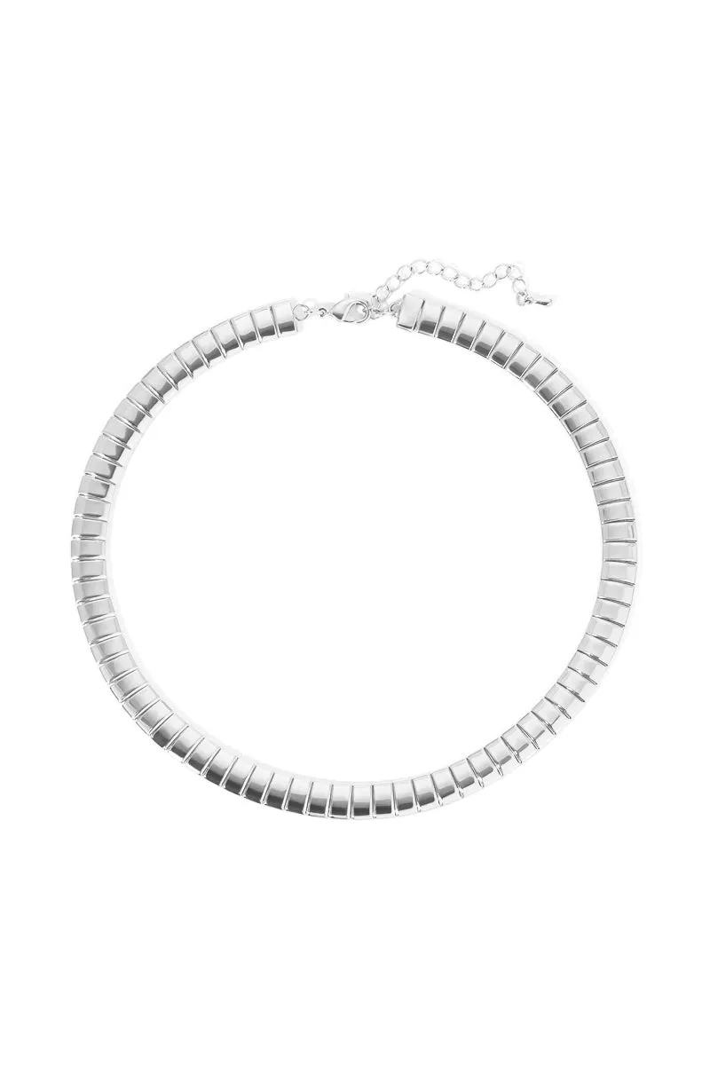 Camila Herringbone Chain Necklace