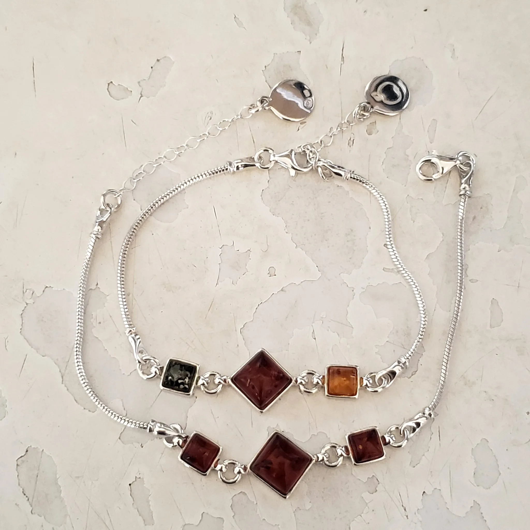 Chain Adjustable Silver Bracelet with Natural Amber