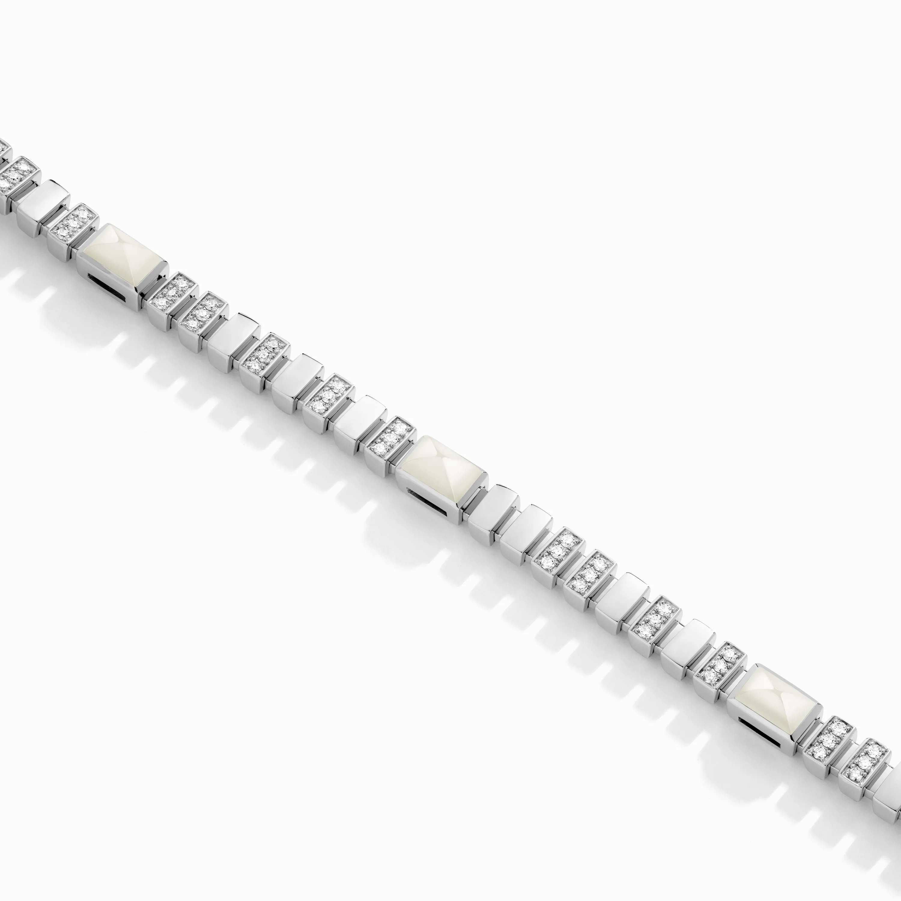 Cleo Link Bracelet