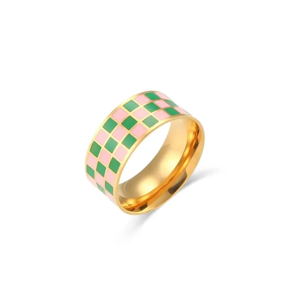 Color Pop Checker Rings