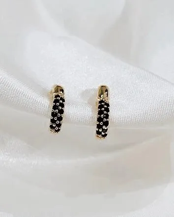 Crystal Black Huggies