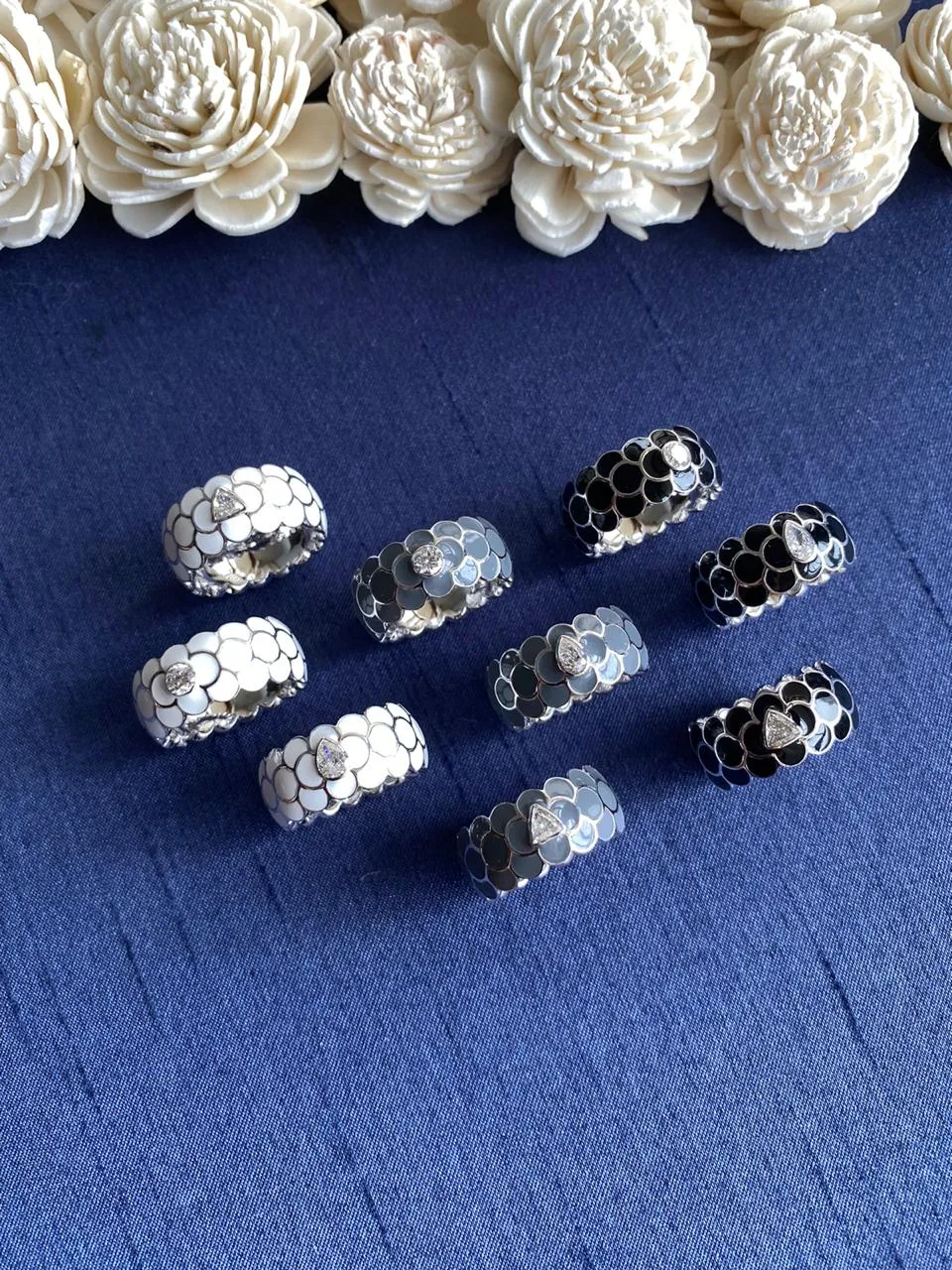 Design Enamel Rings with Pear Diamonds