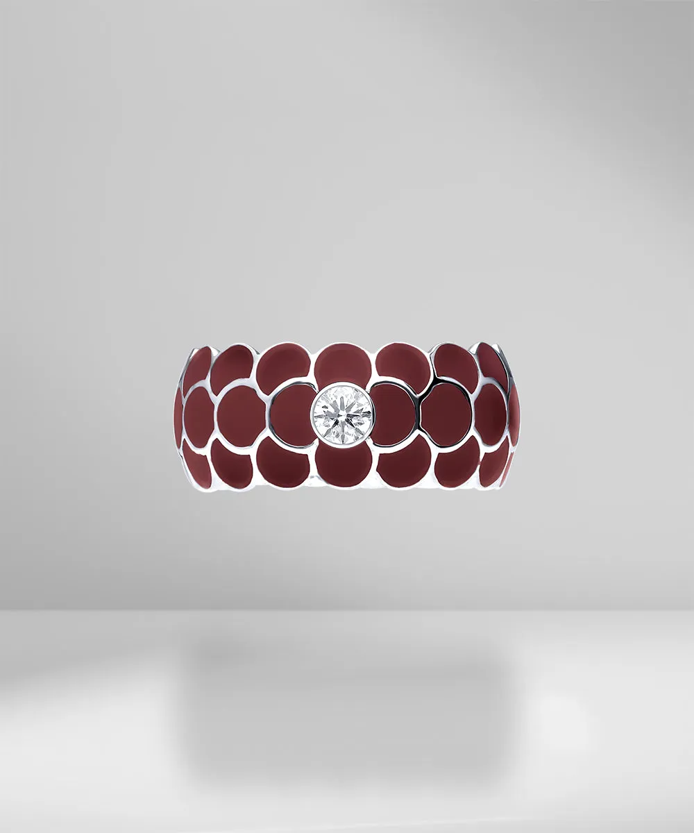 Design Enamel Rings with Round Diamonds