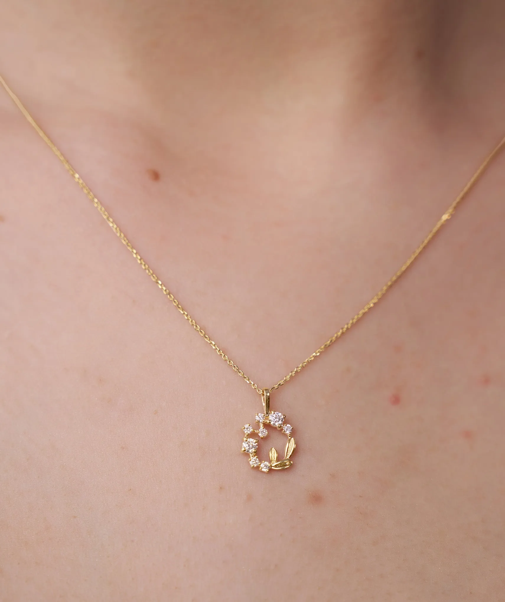 Diamond Circle Leaf Pendant
