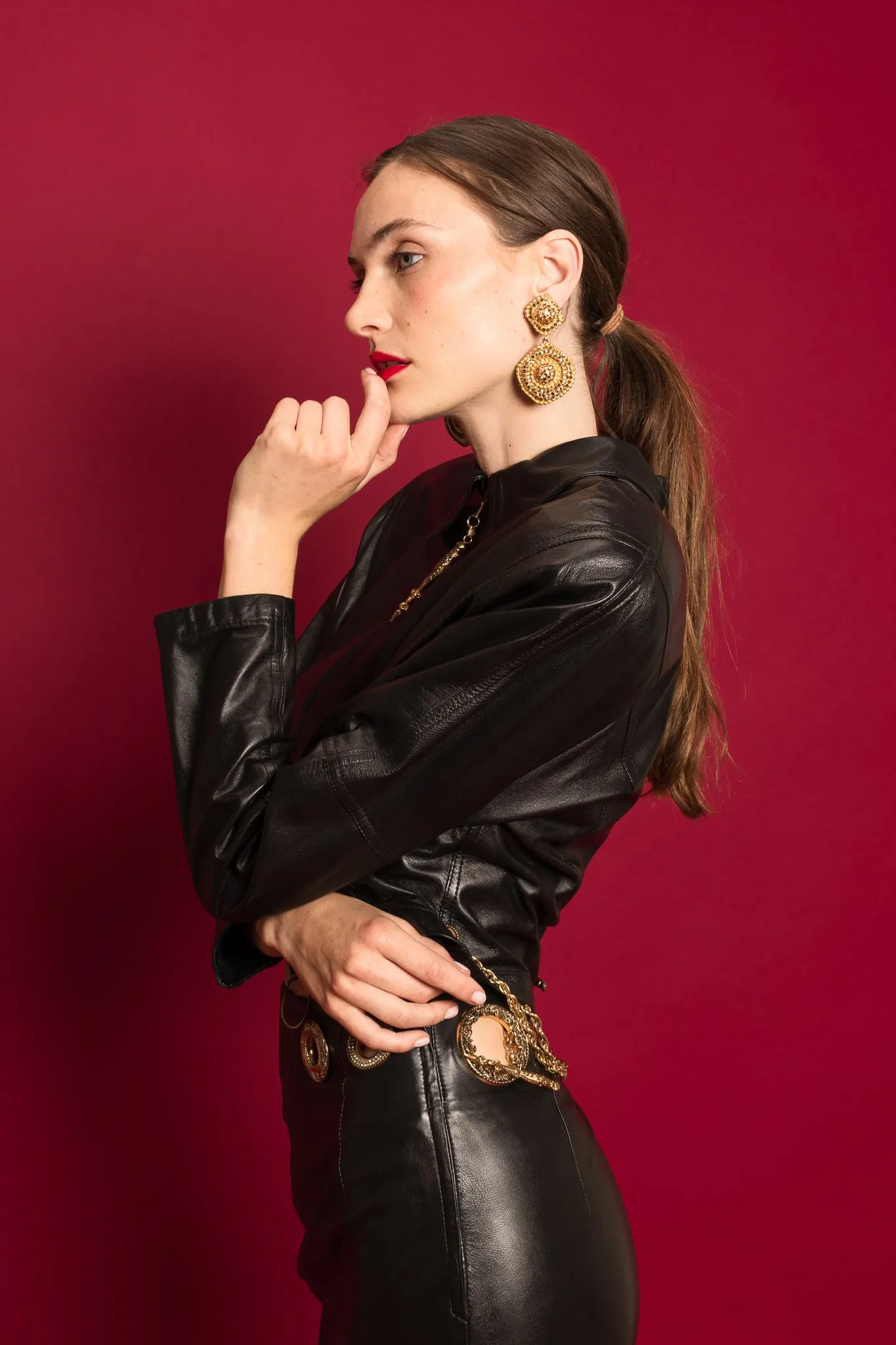 Dome Plate Rhinestone Earrings