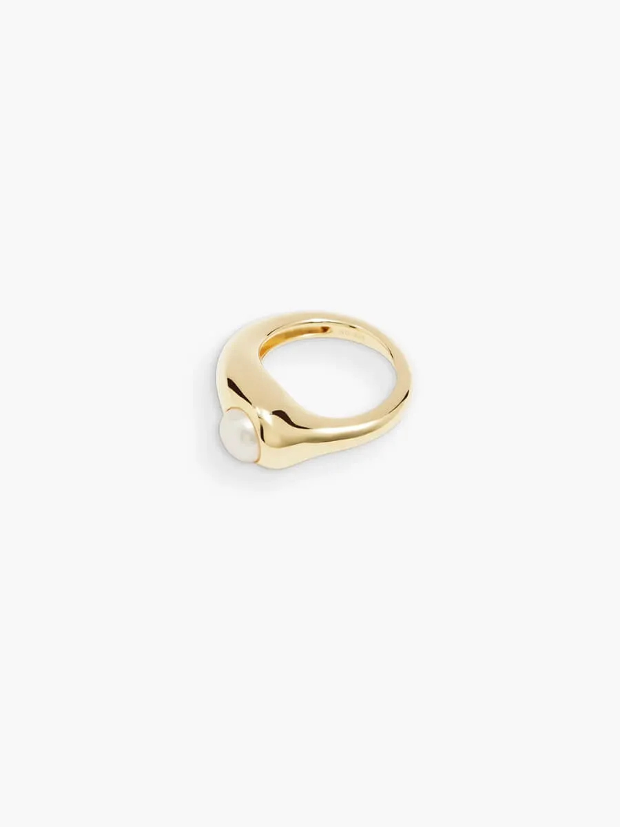 Dualism Freshwater Pearl Ring - Gold
