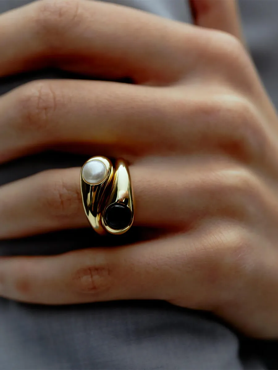 Dualism Freshwater Pearl Ring - Gold