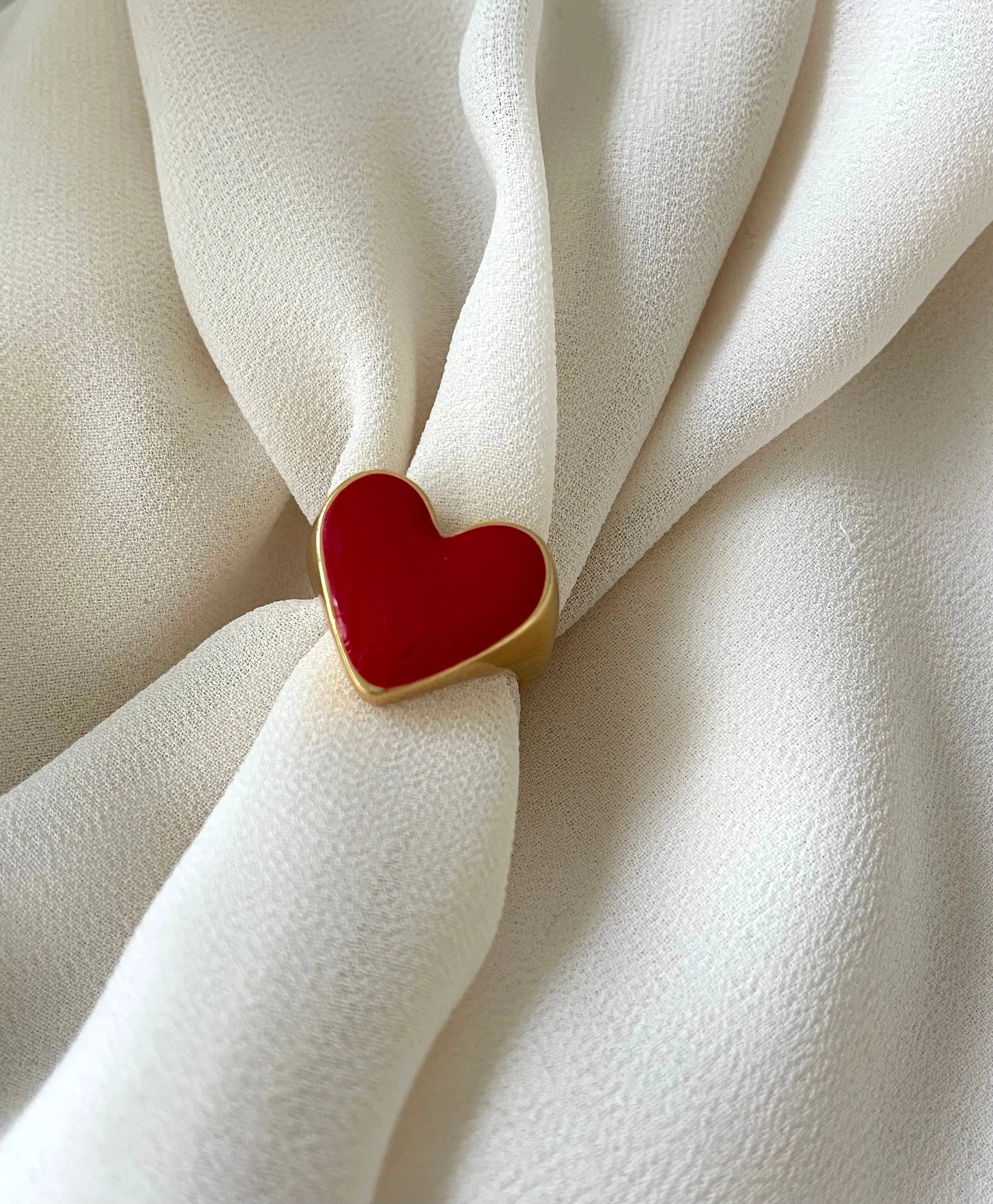 Enamel Heart Ring