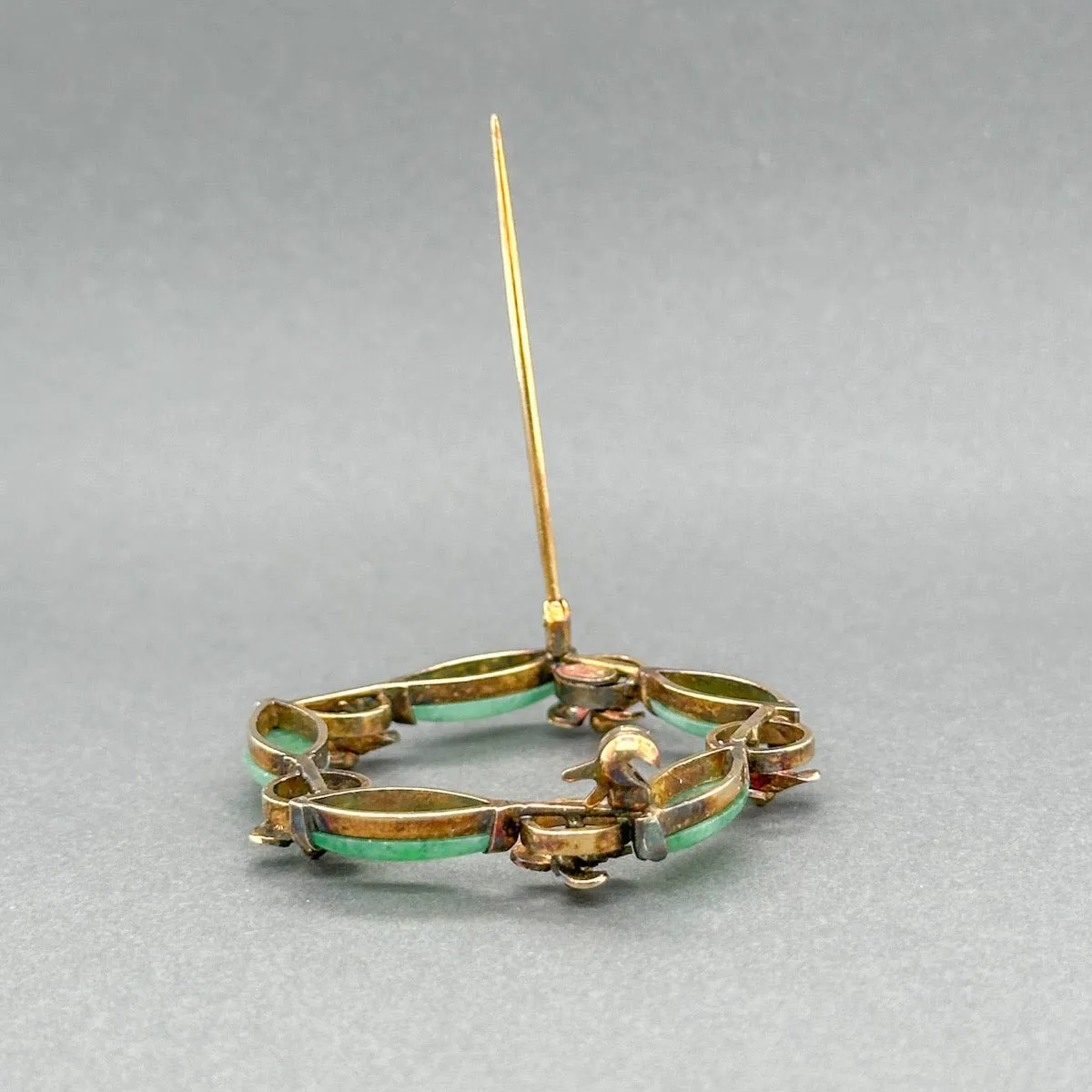 Estate 13K Y Gold 3.80ctw Nephrite Flower Circle Brooch