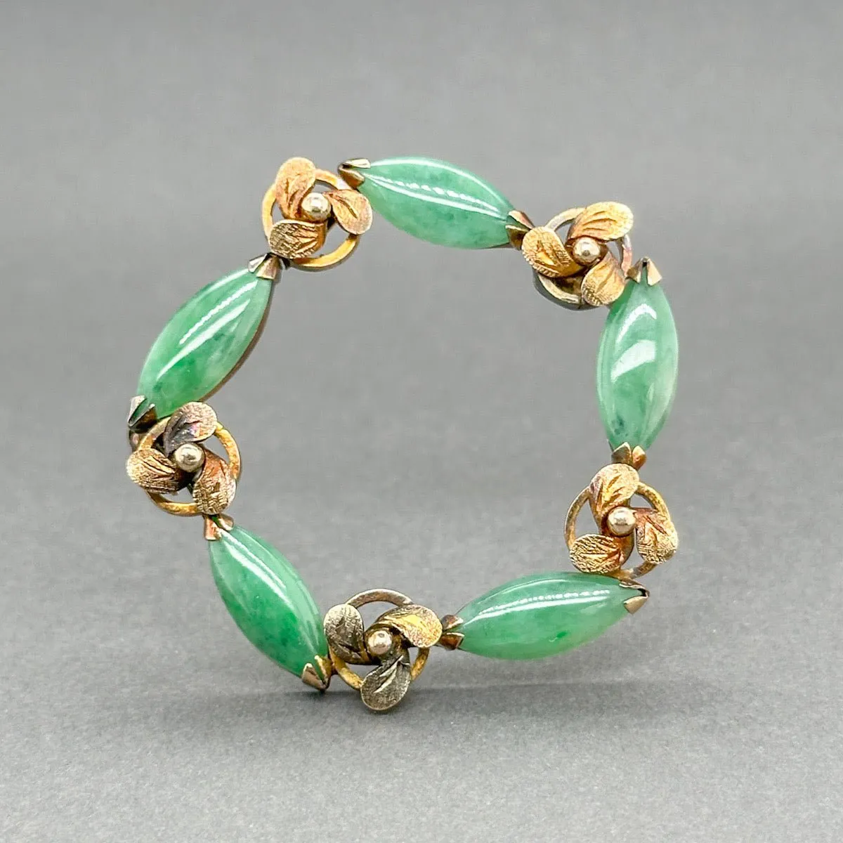 Estate 13K Y Gold 3.80ctw Nephrite Flower Circle Brooch