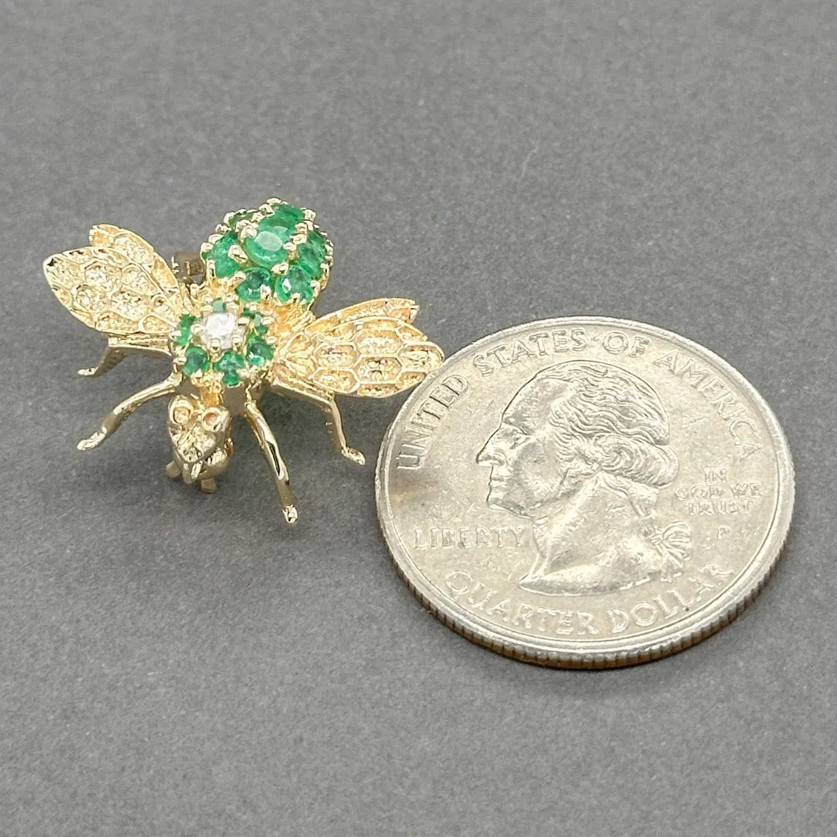 Estate 14K Y Gold 0.57ctw Emerald & 0.08ct I-J/I1 Diamond Bee Pin
