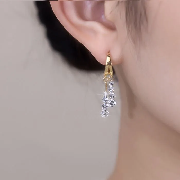 EUR407 Elegant Crystal Waterfall Earrings in Gold