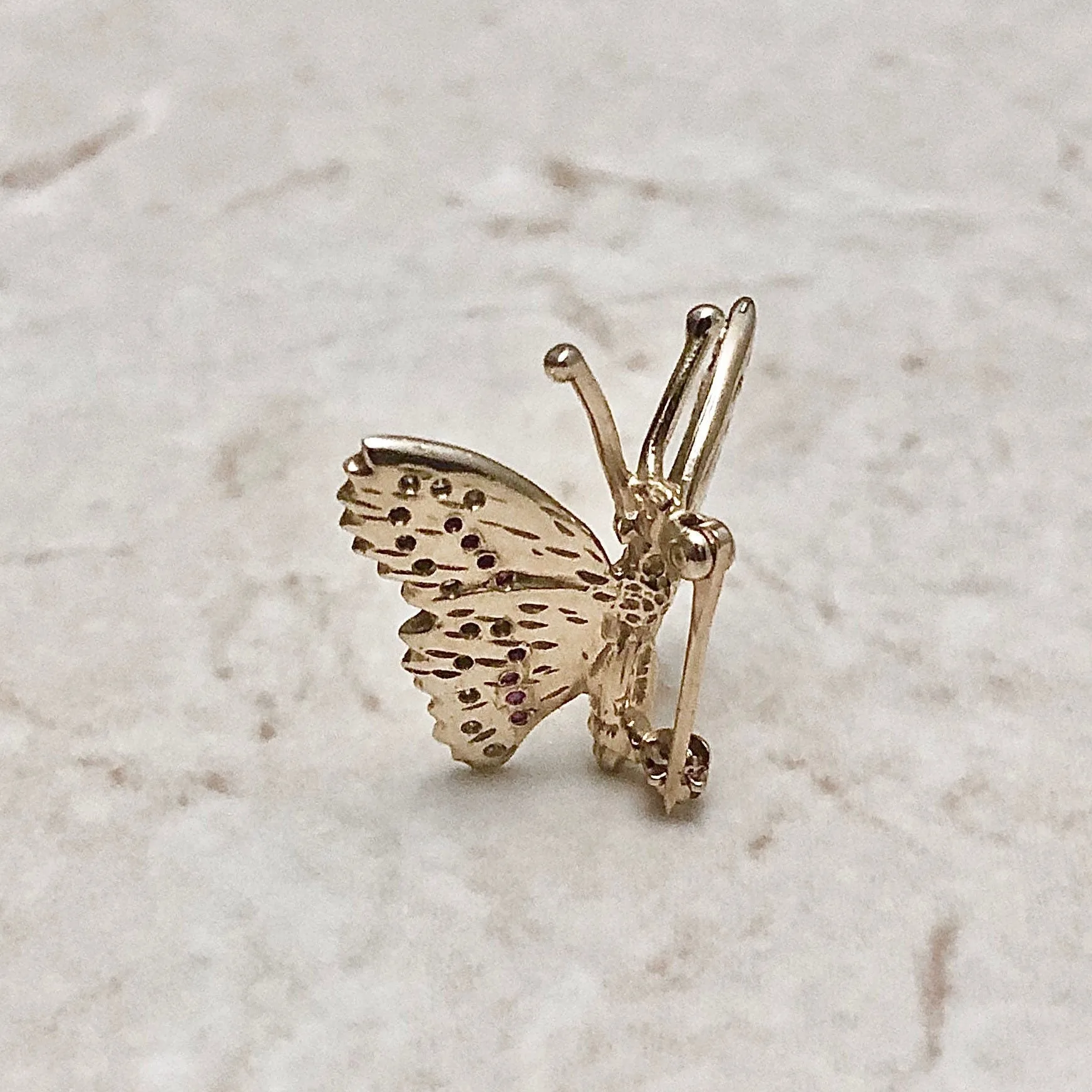 Exquisite Vintage 14 Karat Yellow Gold Natural Ruby & Diamond Butterfly Brooch