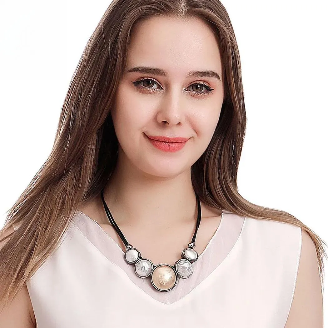 Fashion Neck Chokers Necklace Chains Suspension Pendant Costume Jewelry for Women