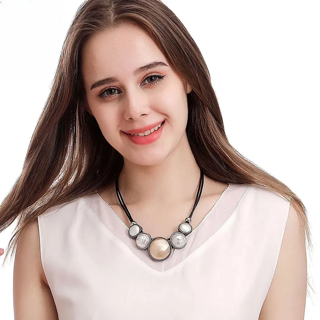 Fashion Neck Chokers Necklace Chains Suspension Pendant Costume Jewelry for Women