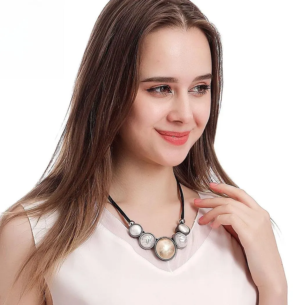 Fashion Neck Chokers Necklace Chains Suspension Pendant Costume Jewelry for Women
