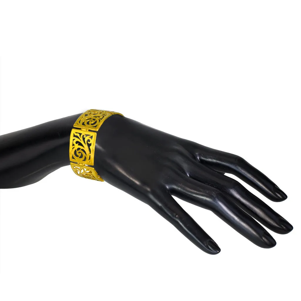 Gold Ornament Link Bracelet
