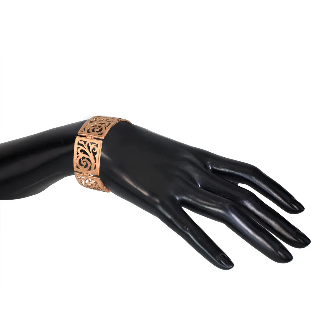 Gold Ornament Link Bracelet