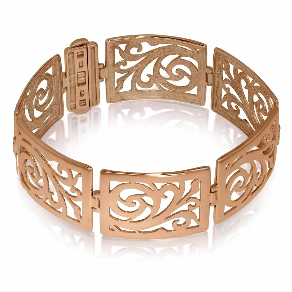 Gold Ornament Link Bracelet