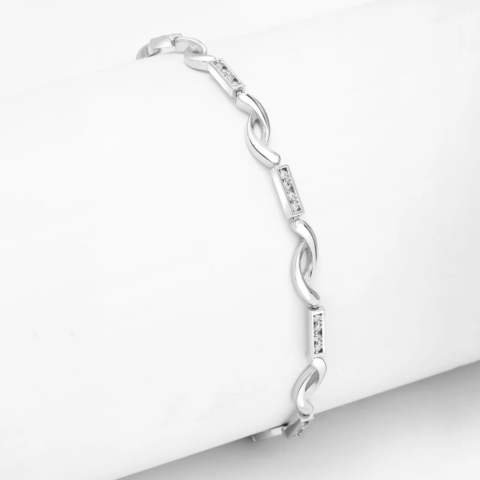 Handcrafted Crescent 925 Sterling Silver Moon Bracelet