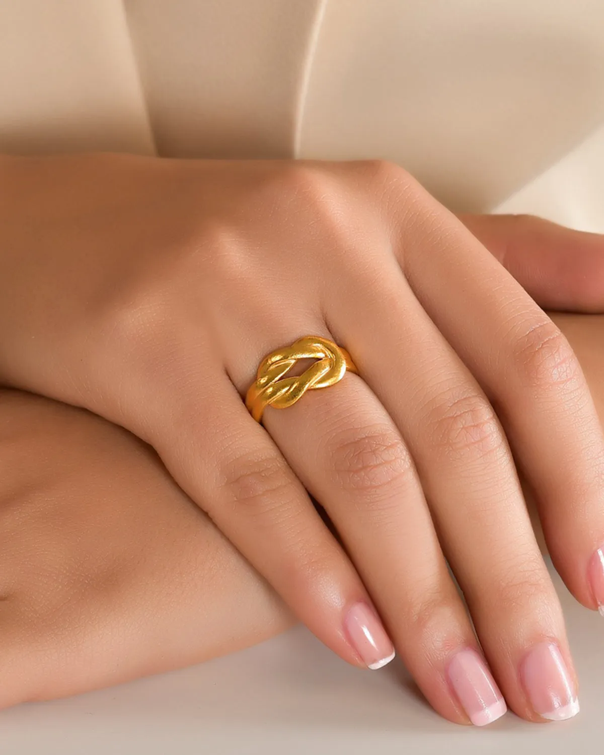 Herakles Knot Ring