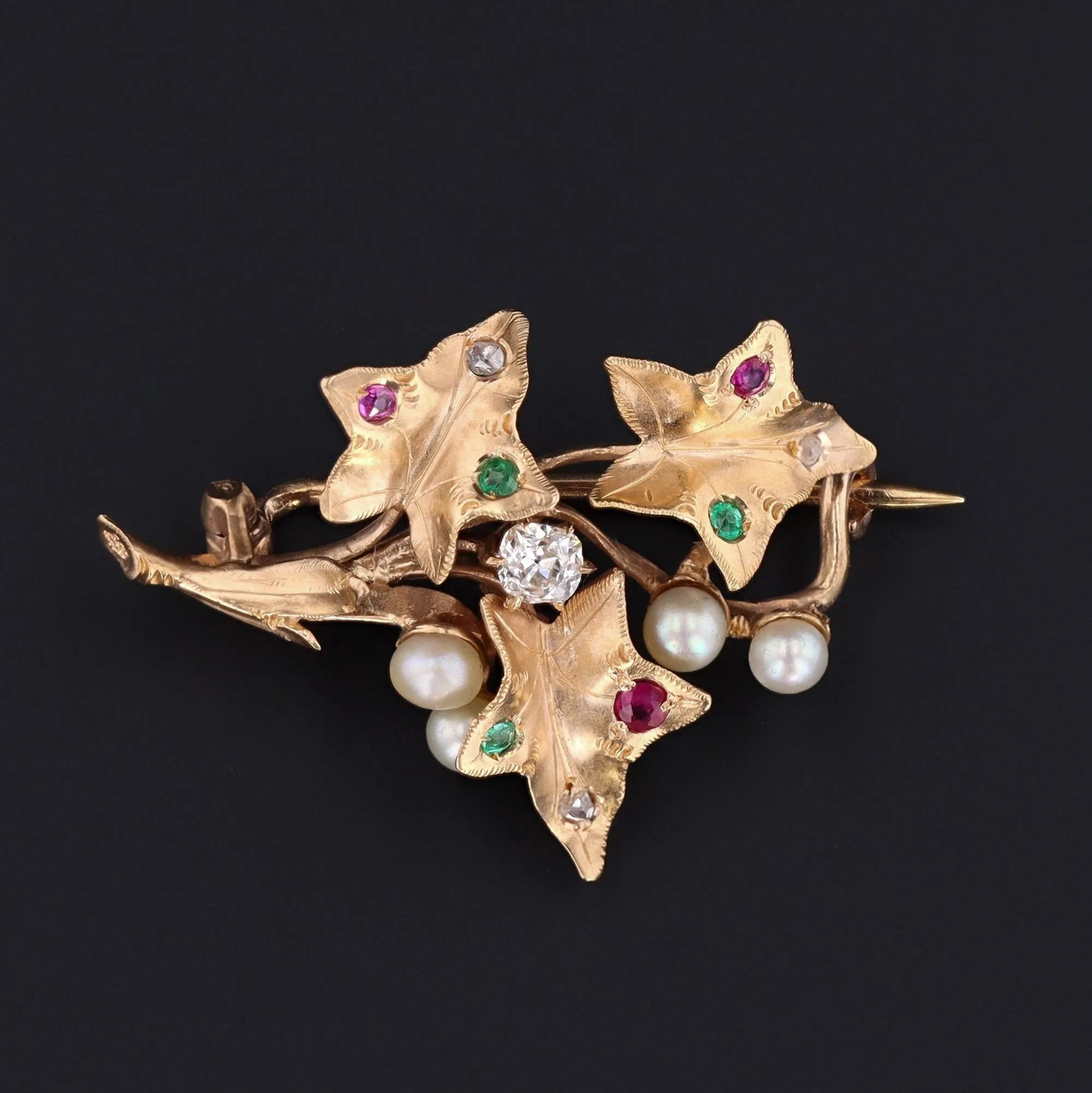 Ivy Brooch | Antique Brooch