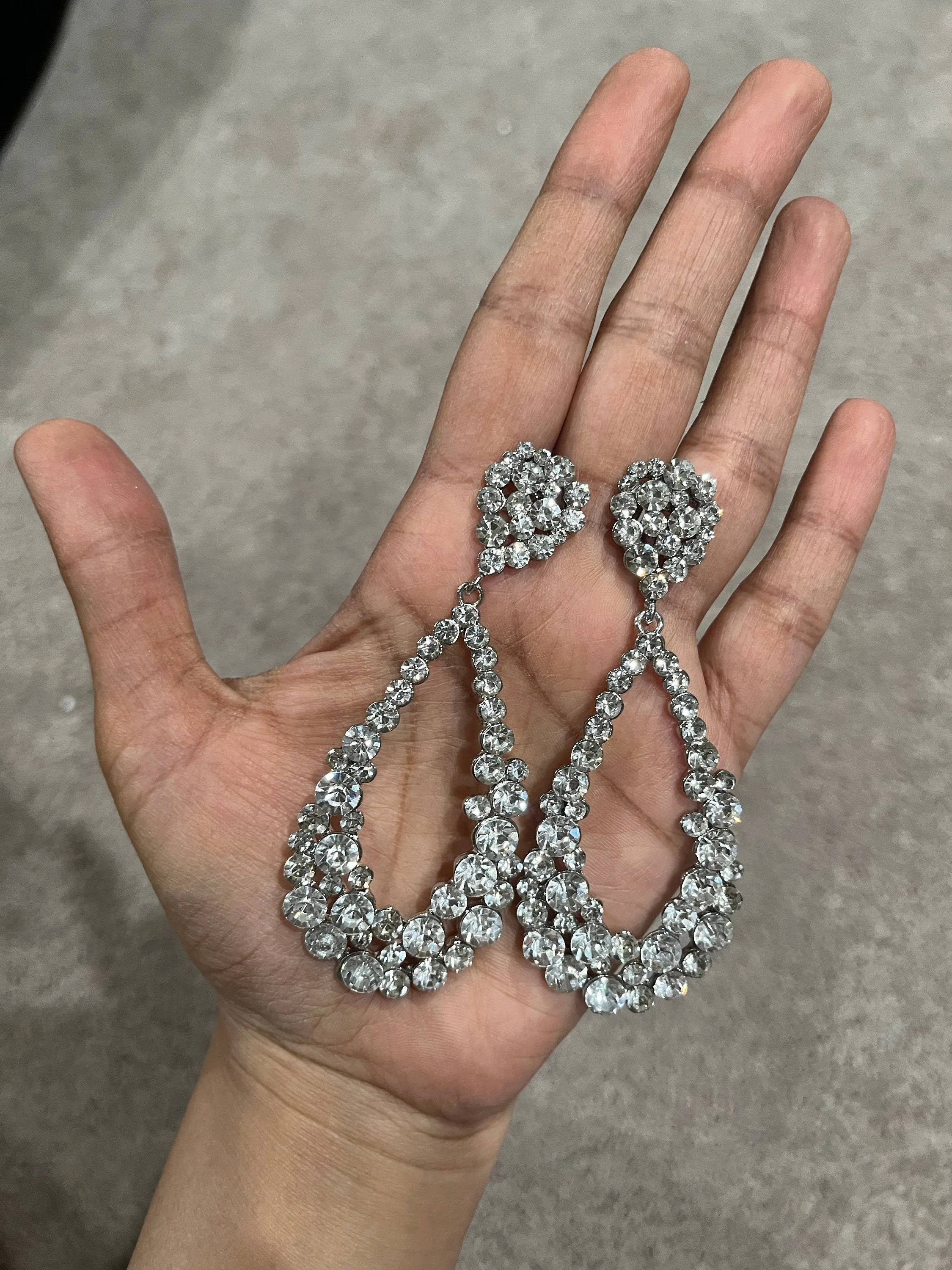 Large clear earrings, bride earrings, clear crystal earrings, oversized clear earrings, clear silver teardrop earrings, pageant clear 3.75”