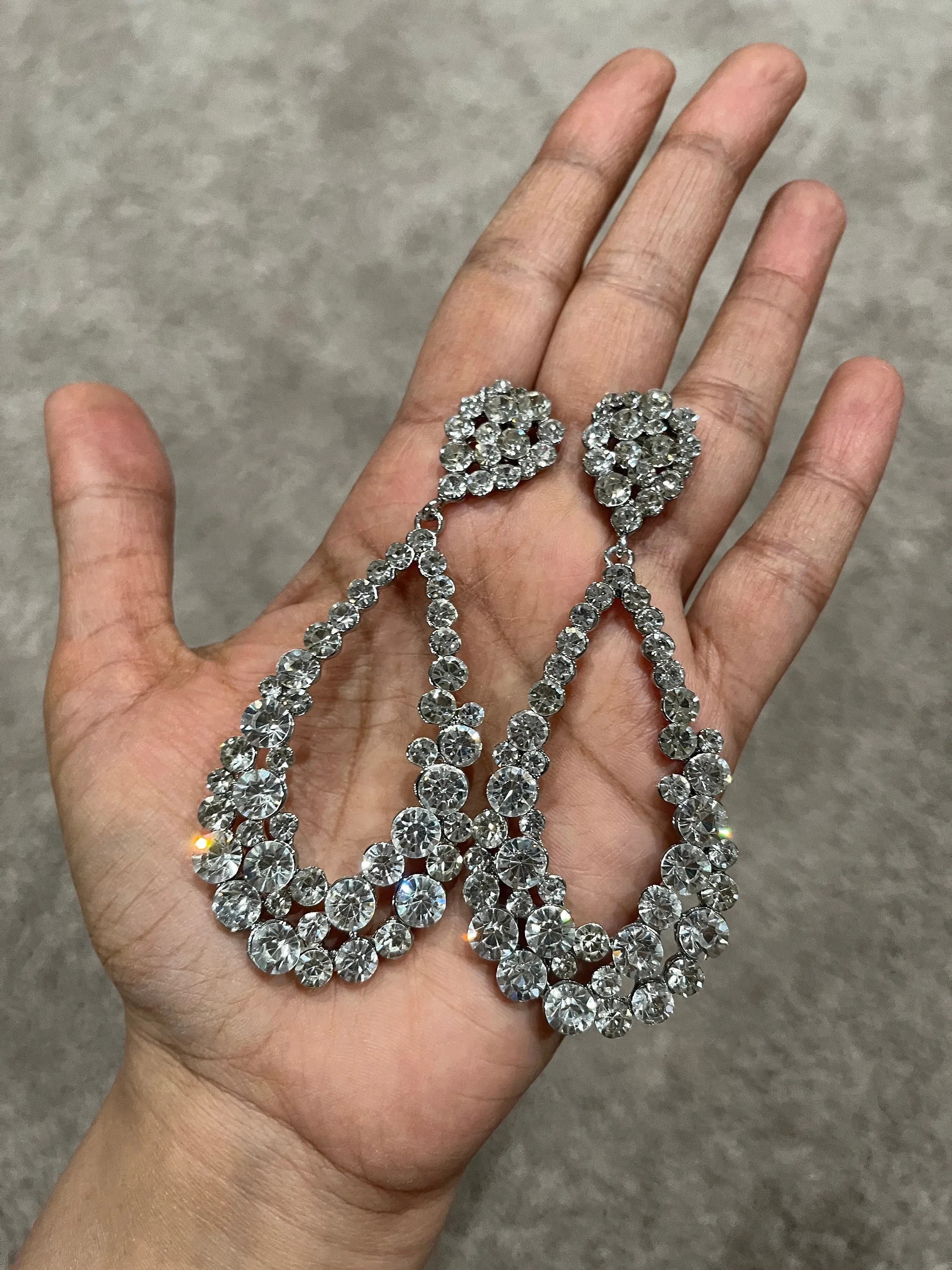 Large clear earrings, bride earrings, clear crystal earrings, oversized clear earrings, clear silver teardrop earrings, pageant clear 3.75”