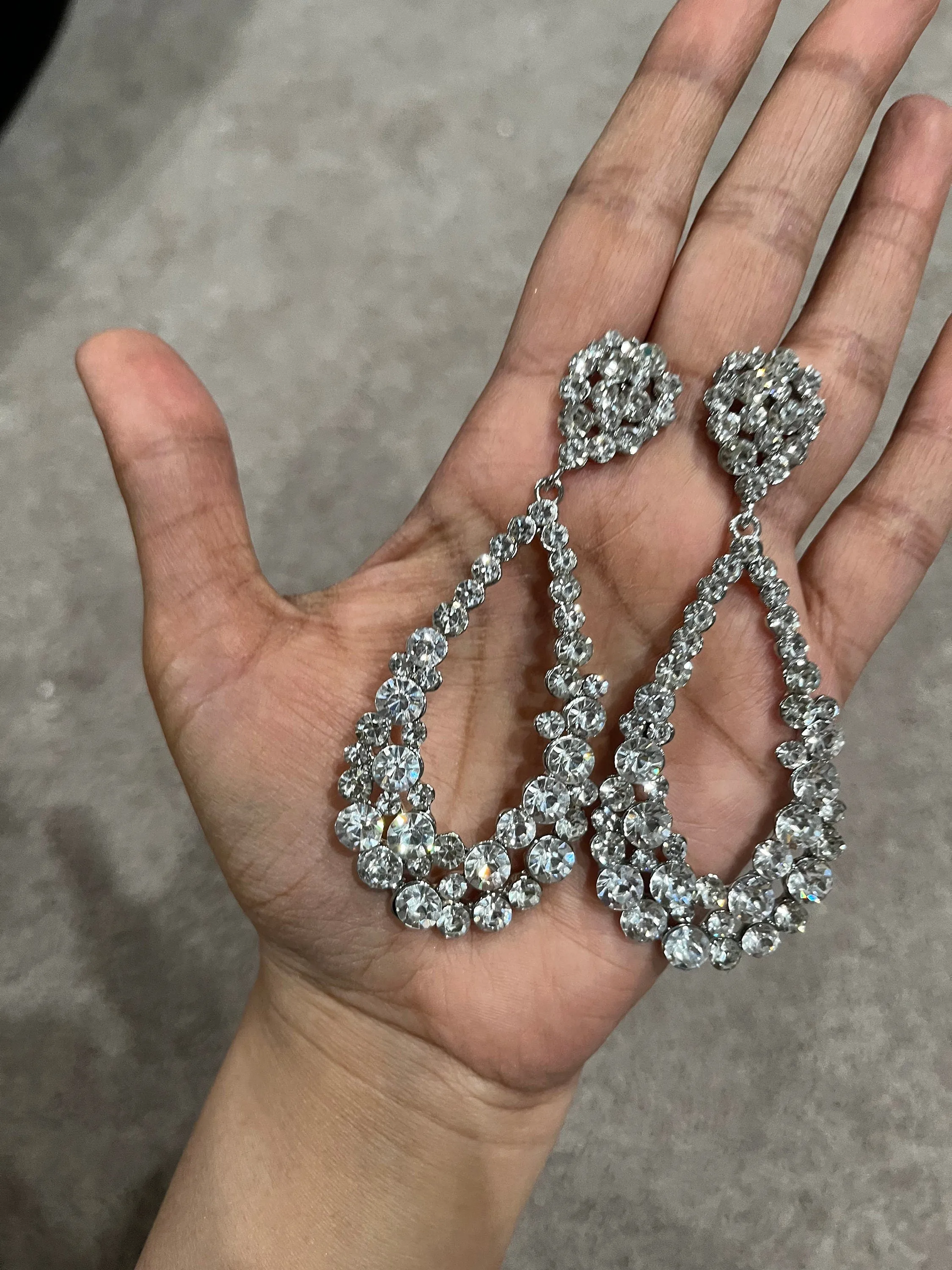 Large clear earrings, bride earrings, clear crystal earrings, oversized clear earrings, clear silver teardrop earrings, pageant clear 3.75”