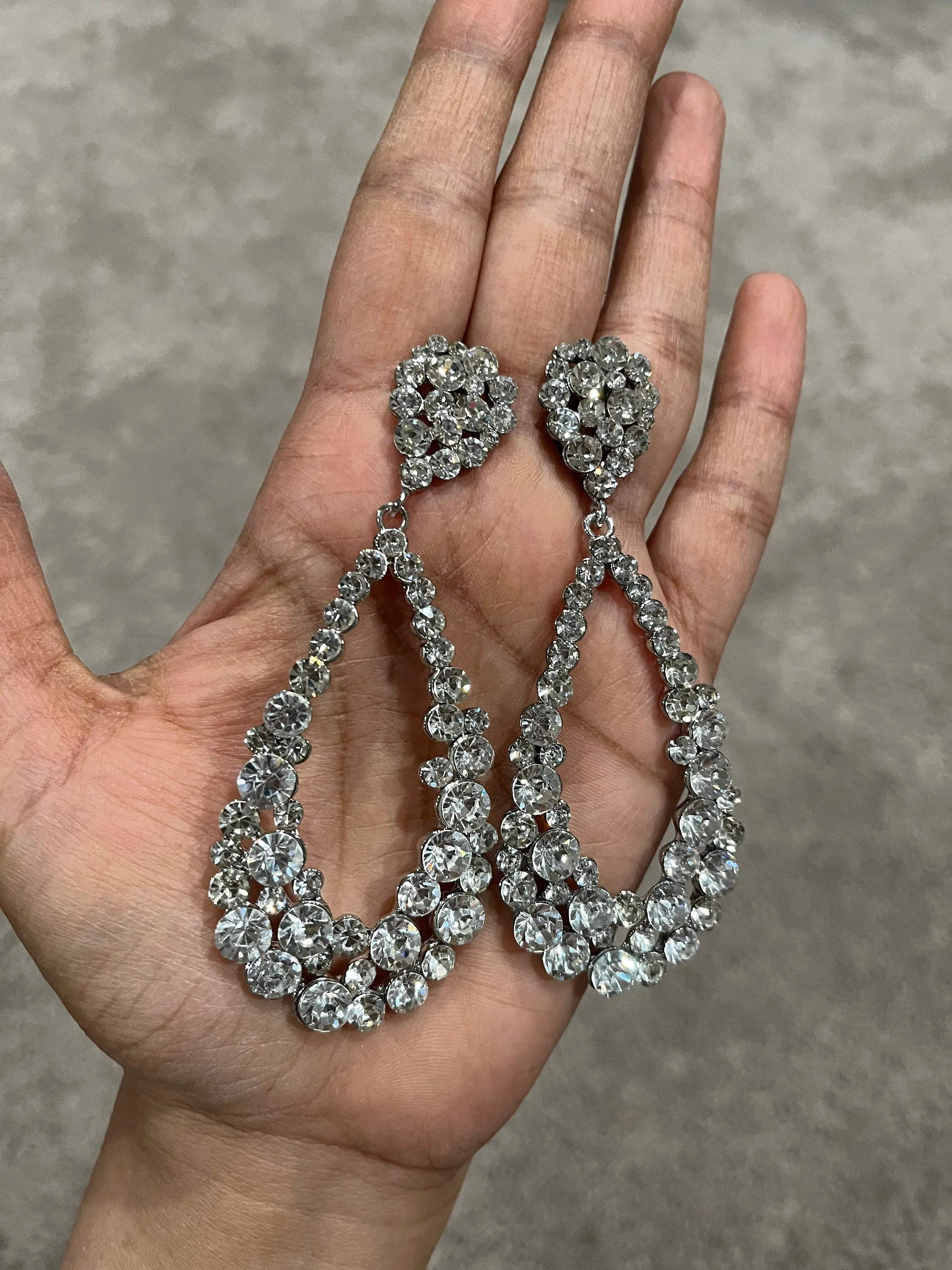 Large clear earrings, bride earrings, clear crystal earrings, oversized clear earrings, clear silver teardrop earrings, pageant clear 3.75”