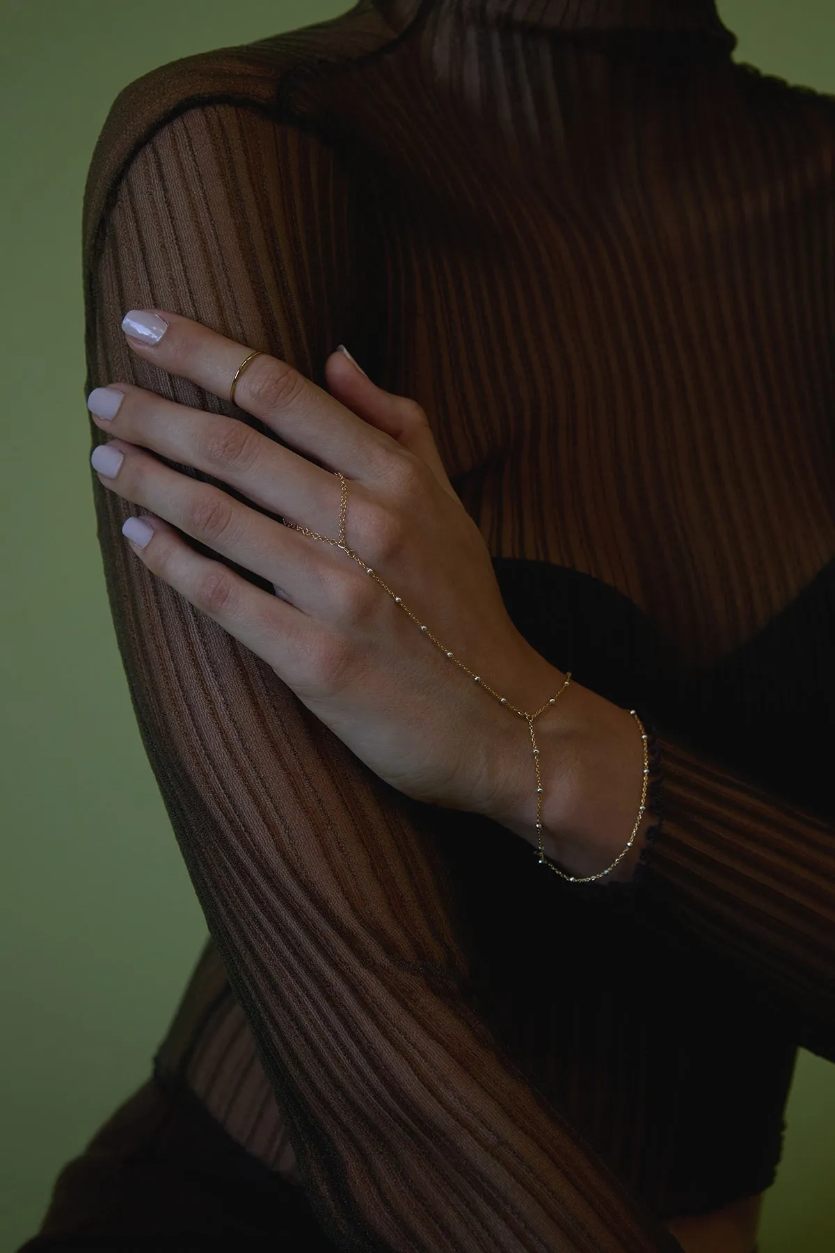 Lola Double Hand Chain