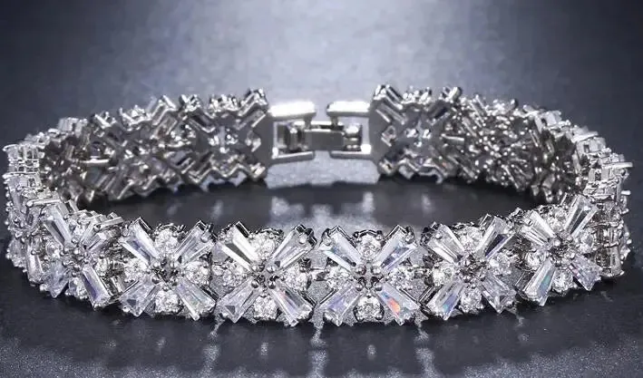 Luxury Bracelet Crystal Bracelets For Women Charm Bracelets & Bangles Female Bridal Wedding Jewelry
