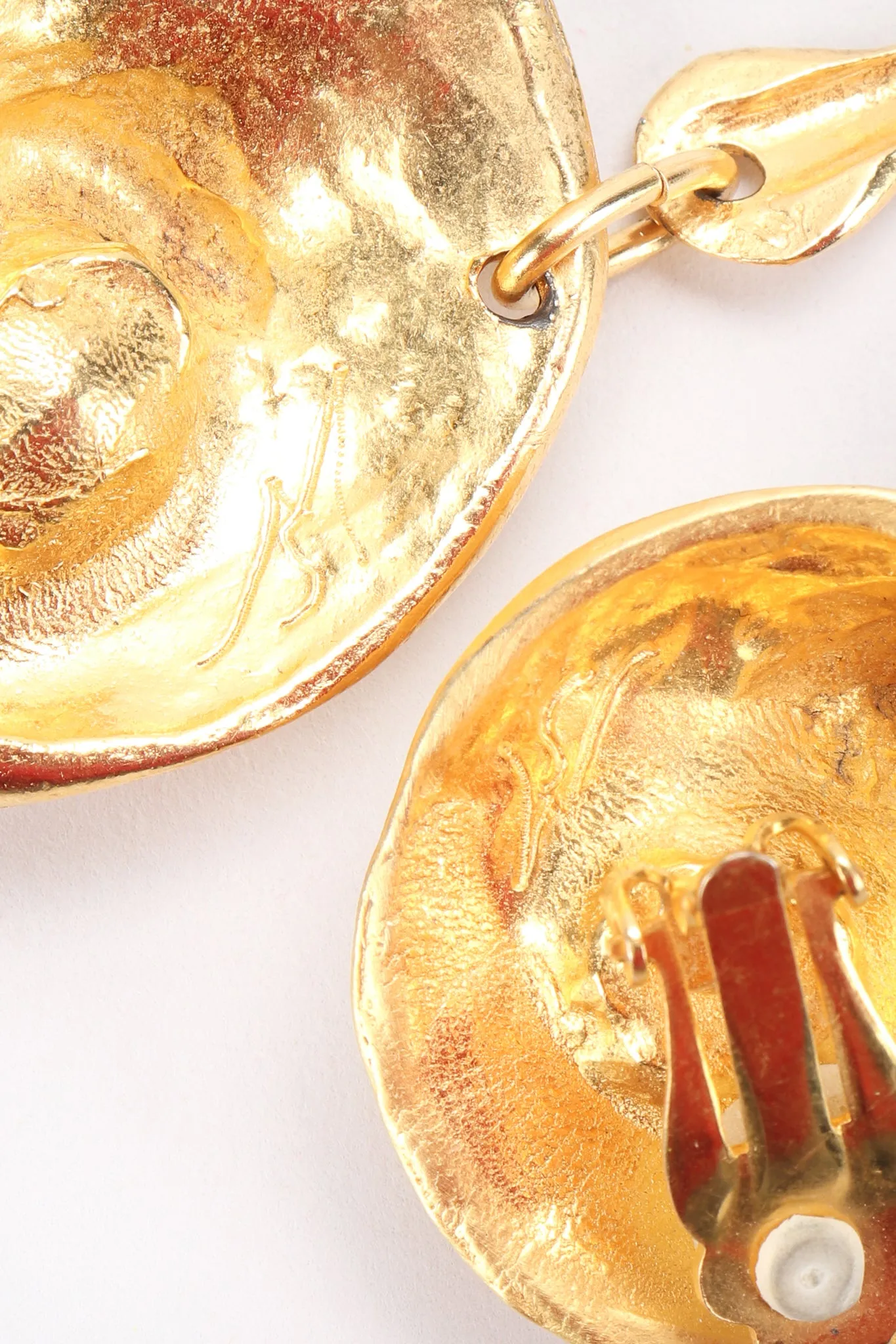 Modernist Oyster Collar Necklace & Earring Set