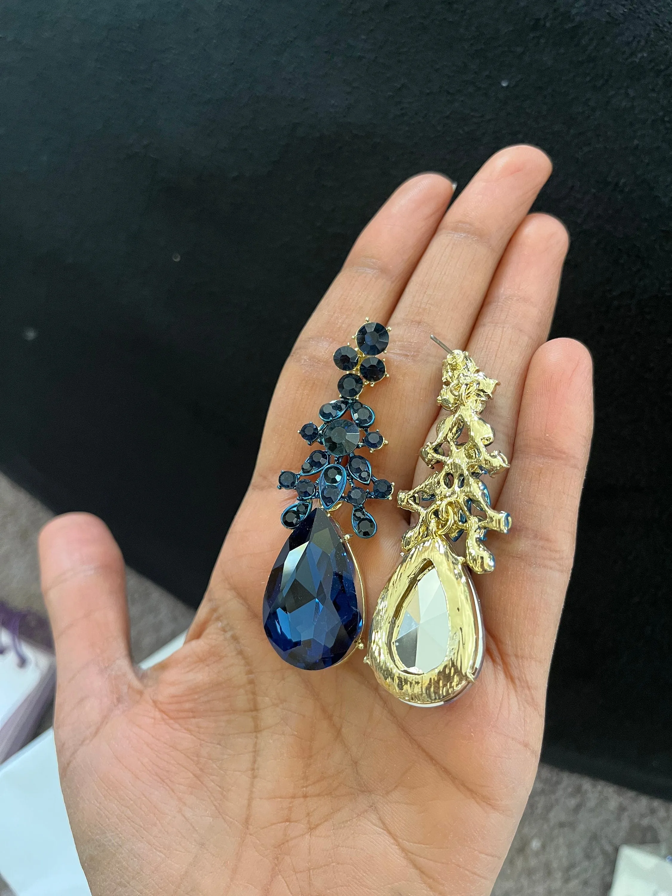navy blue earrings , navy chandelier earring , dark blue wedding earring , navy crystal earrings , big navy blue earrings