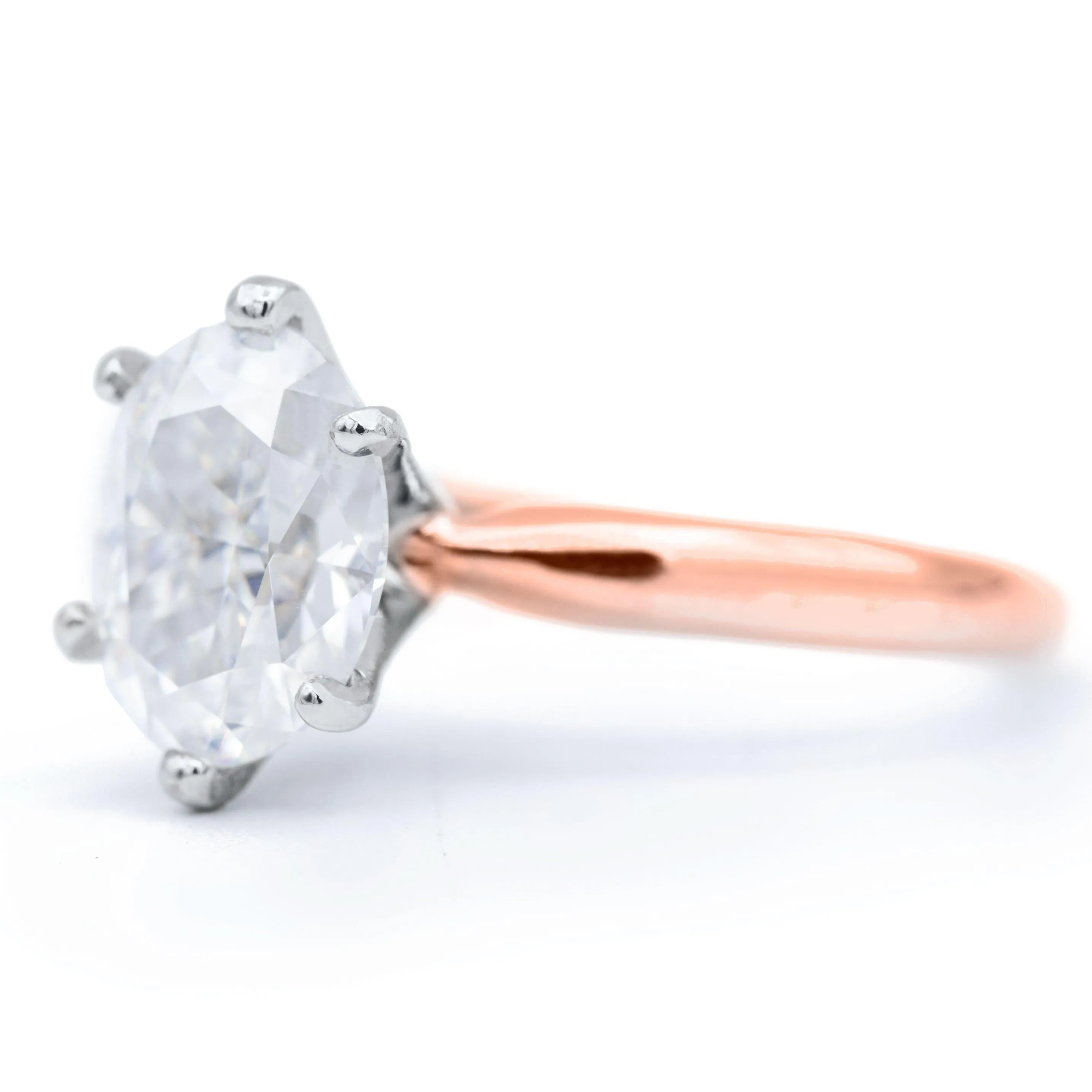 Oval First Crush FAB Moissanite 6 Prongs FANCY Solitaire Ring